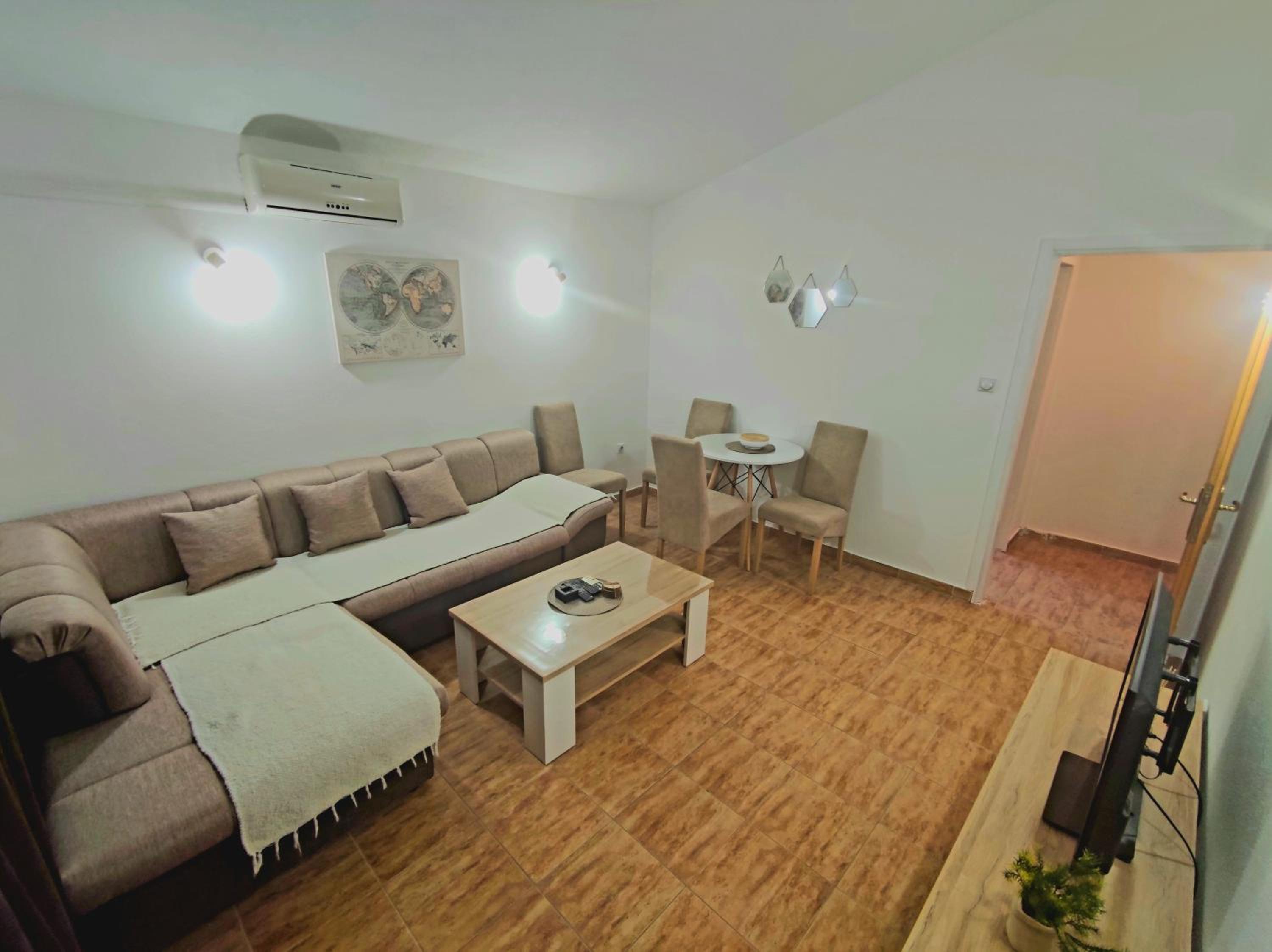 Apartmani Durovic view 2