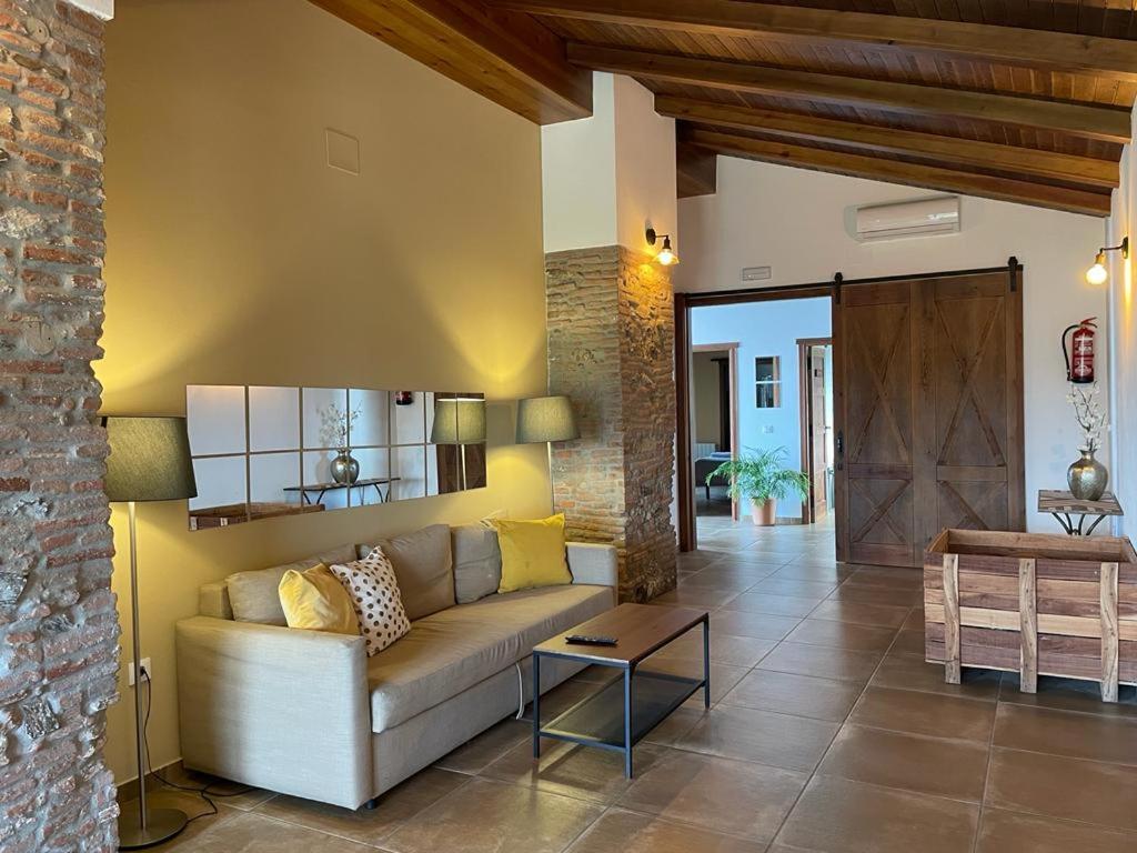 FINCA LAS DEHESILLAS