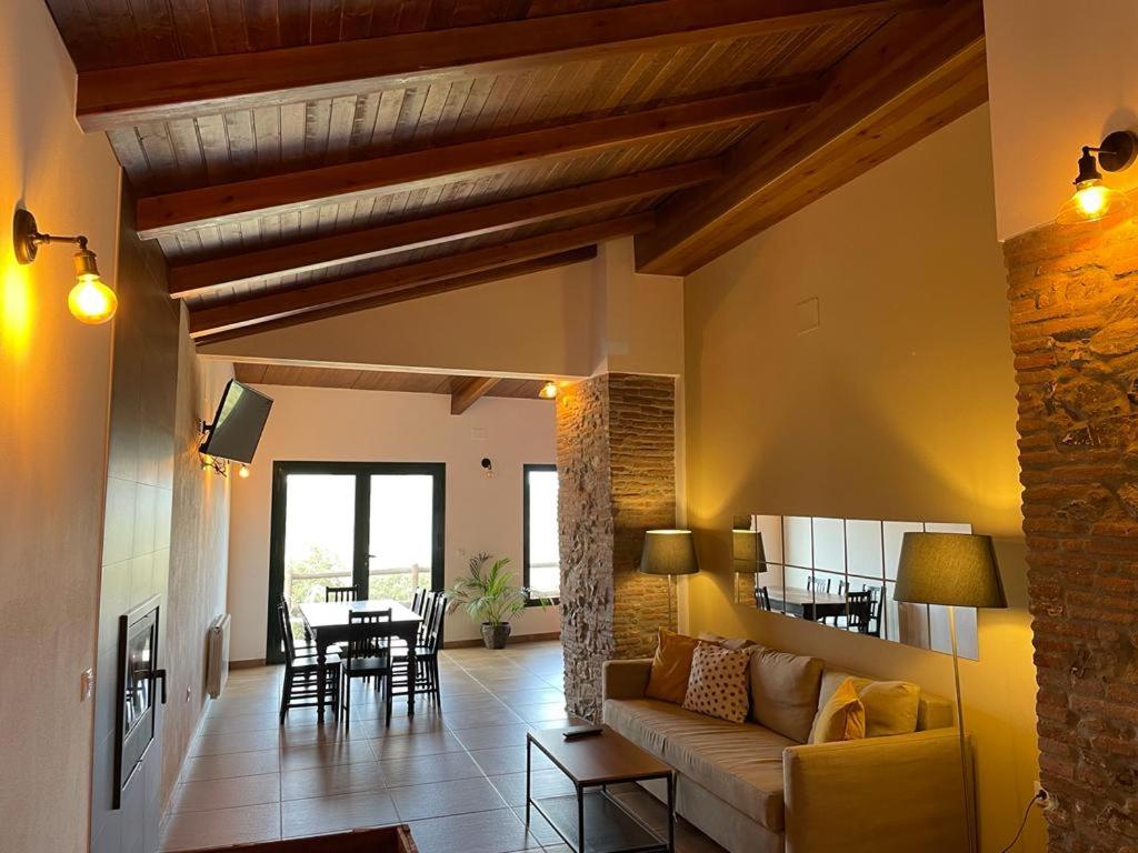 FINCA LAS DEHESILLAS