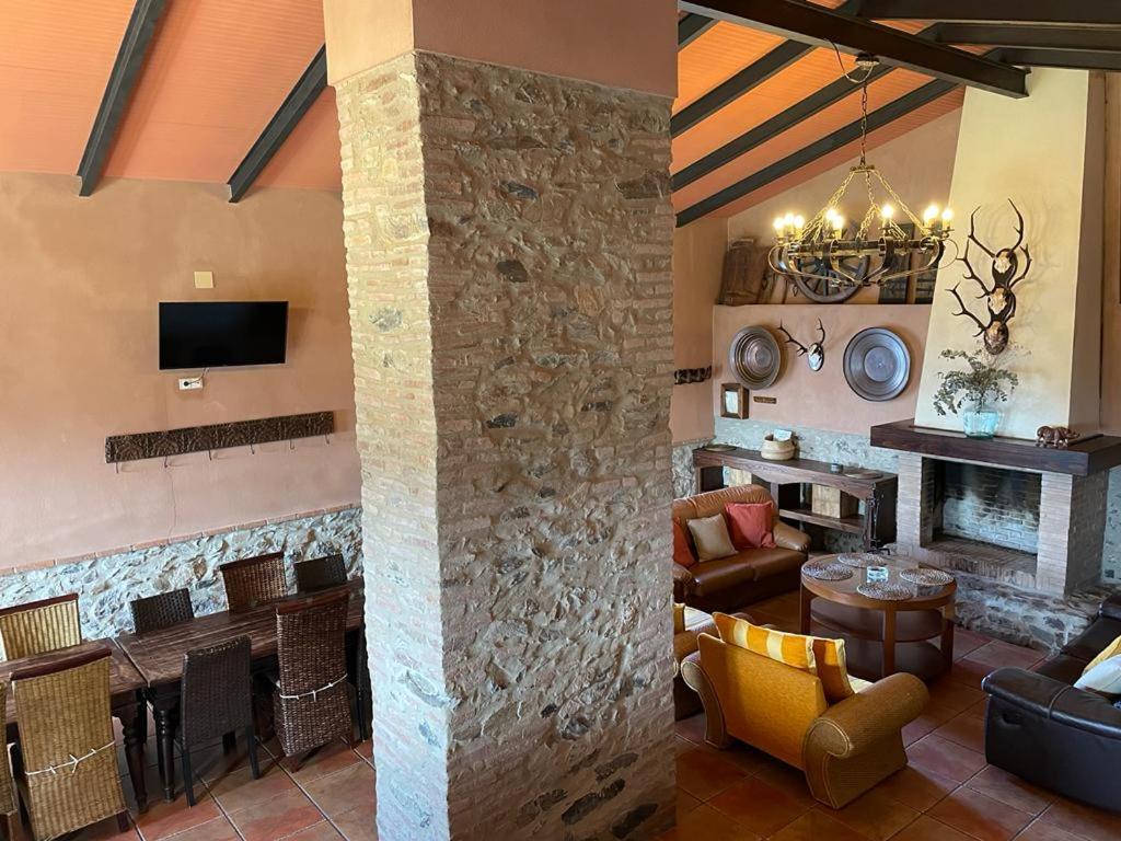 FINCA LAS DEHESILLAS