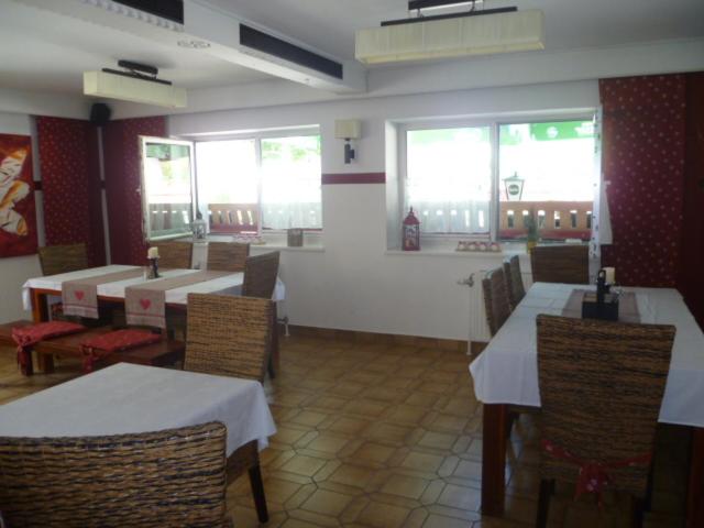 Hotel & Restaurant Edelweiss Alpine Lodge