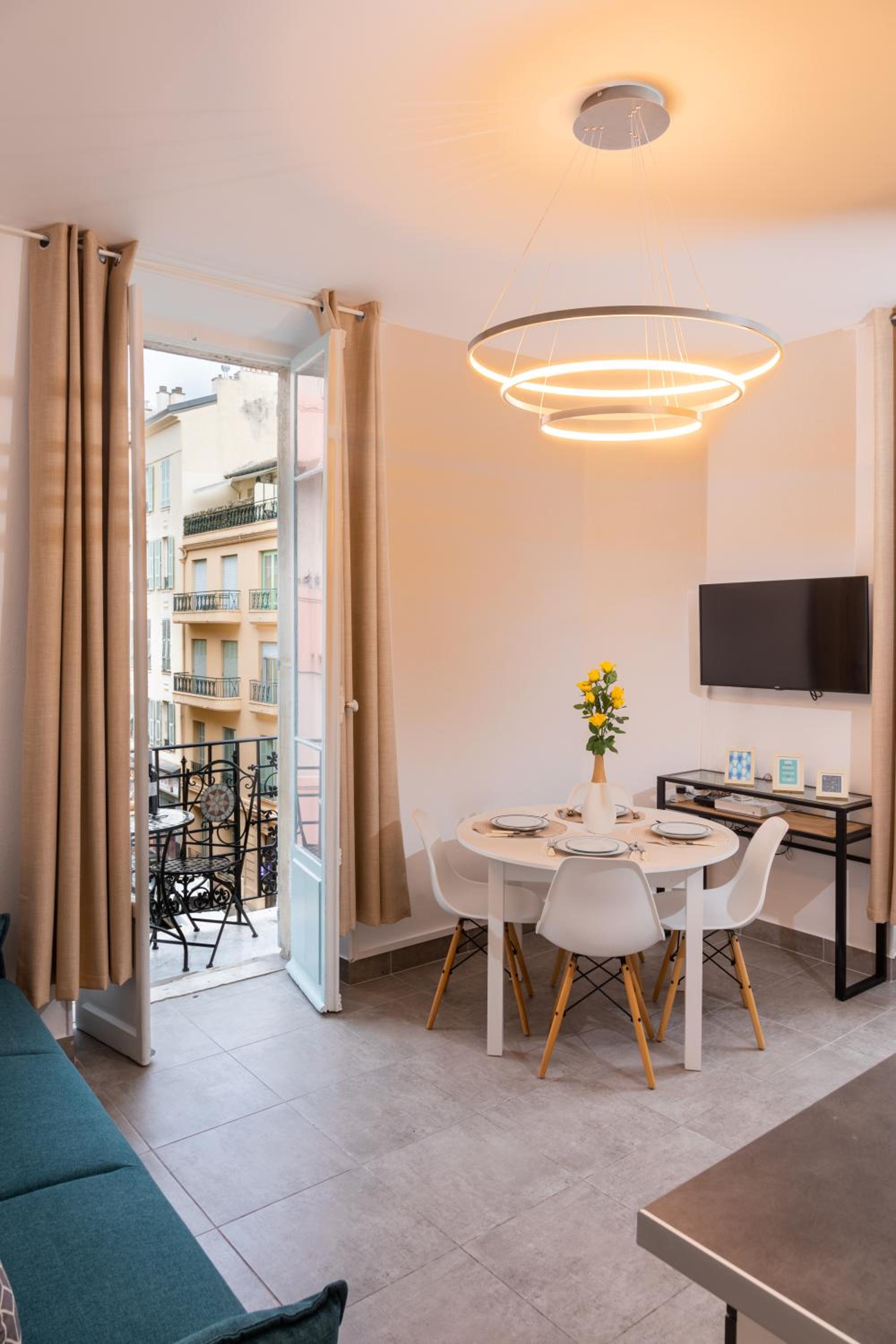 Lovely apartment with terrace Nice centre photo 1