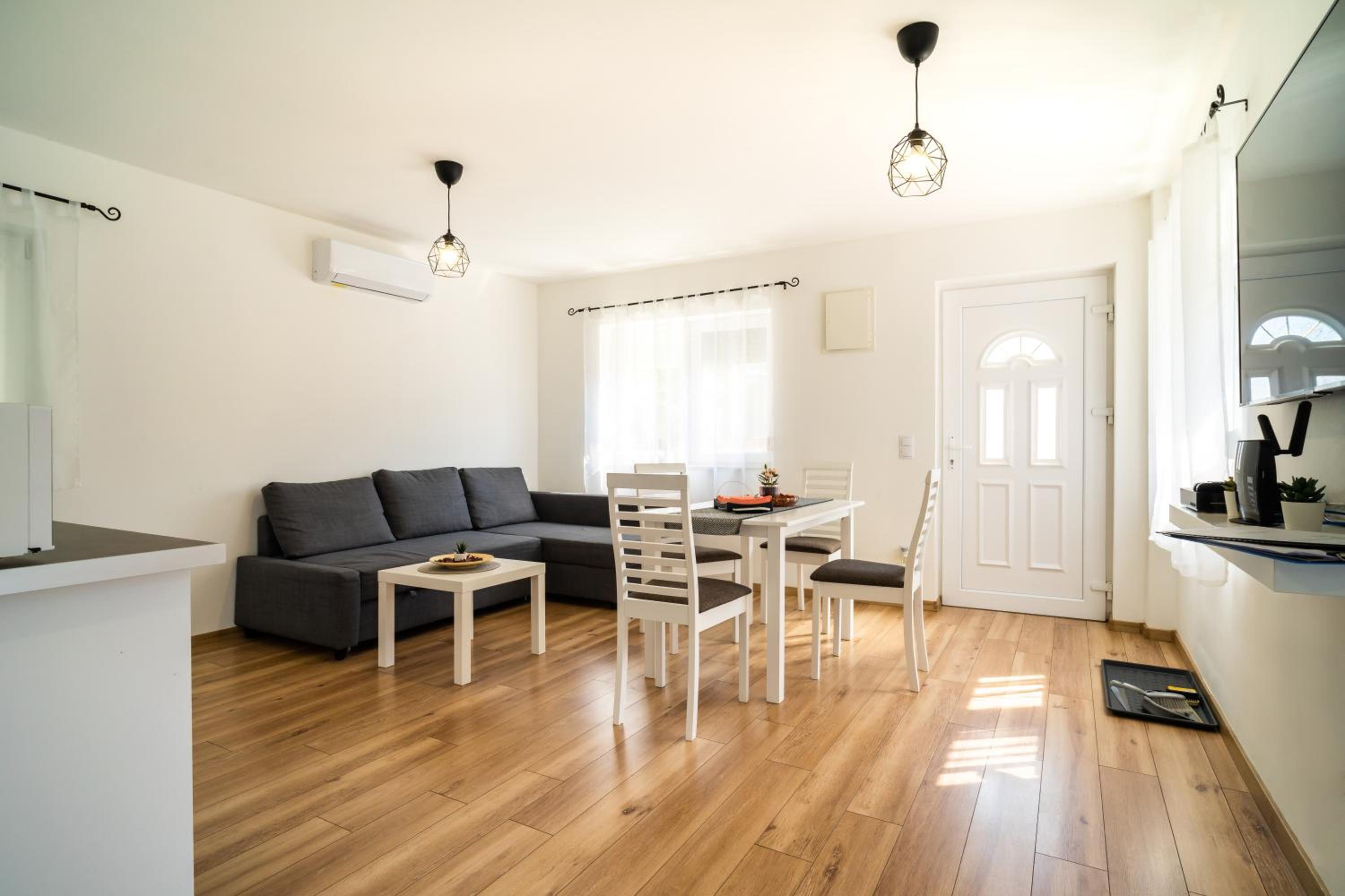Bodza Apartmanház view 5