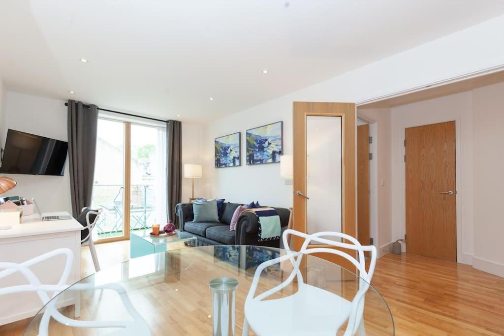 Oxford Vacations - Oxfordshire Living - The Tolkien Apartment - Oxford - Property Image 19