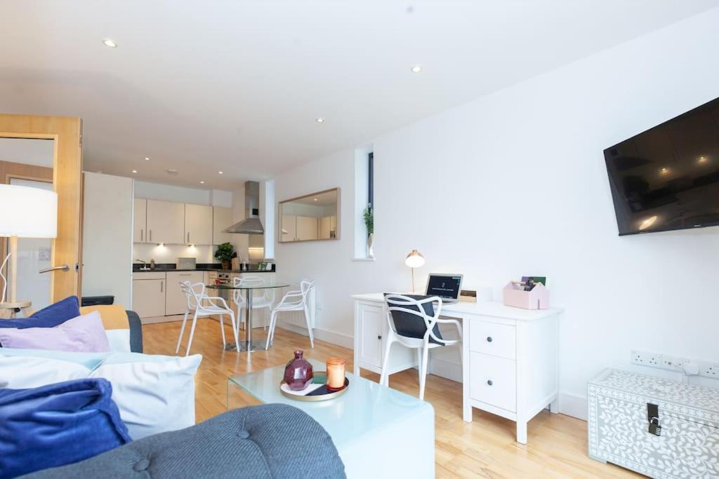 Oxford Vacations - Oxfordshire Living - The Tolkien Apartment - Oxford - Property Image 18