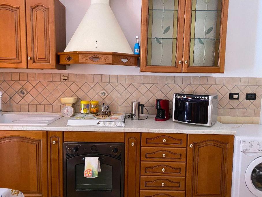 Holiday mode EVA en Partinico — kitchen
