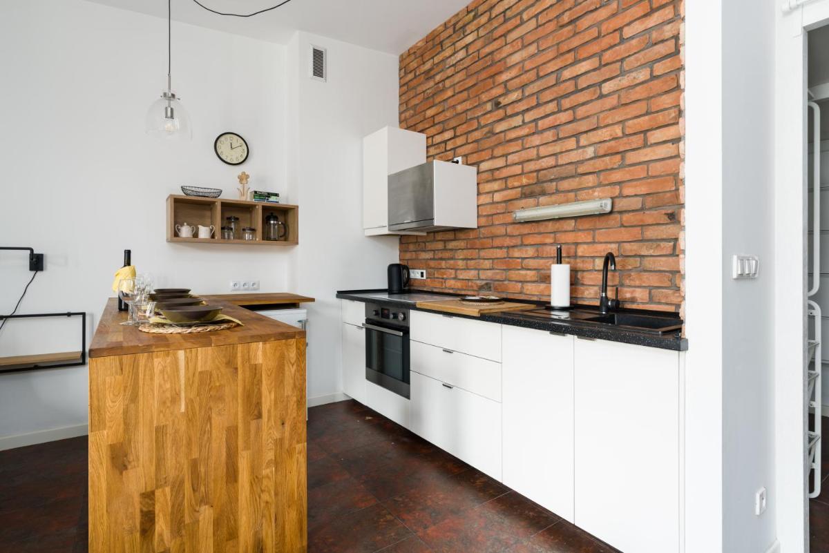 Apartments Nowe Chwaliszewo by Renters view 3
