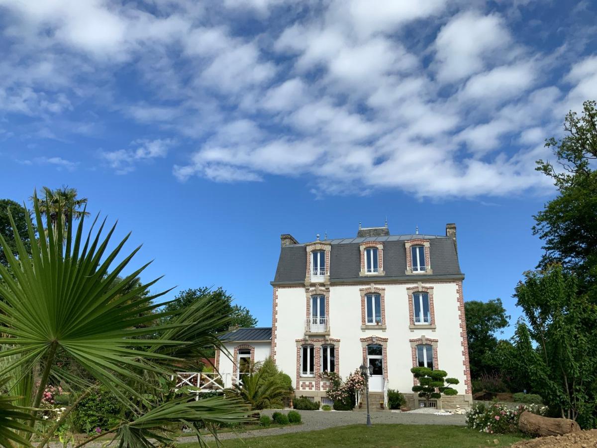 Manoir de Lanveur view 3