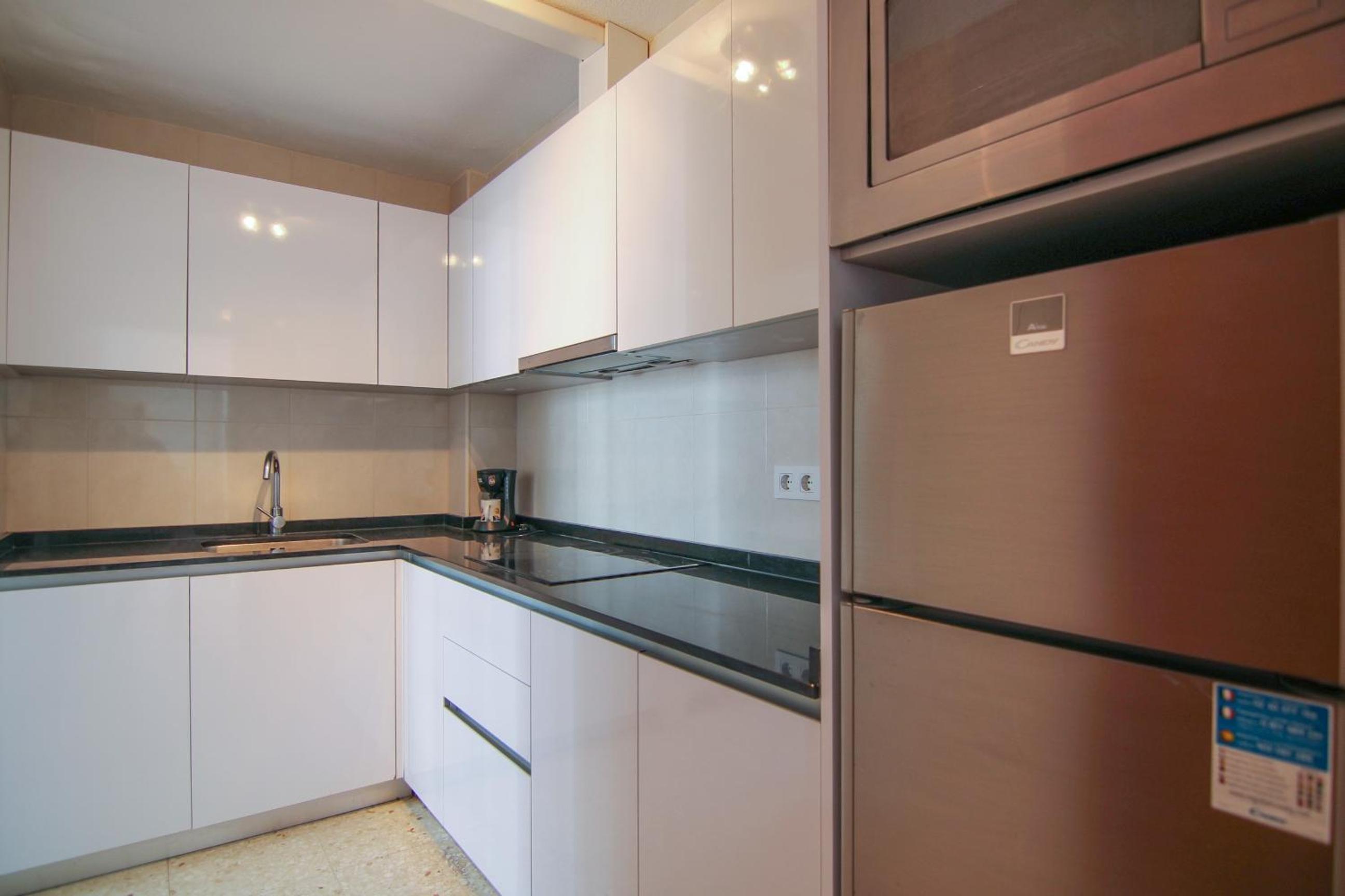 Apartamento en primera línea de playa - GRAN SOL view 4
