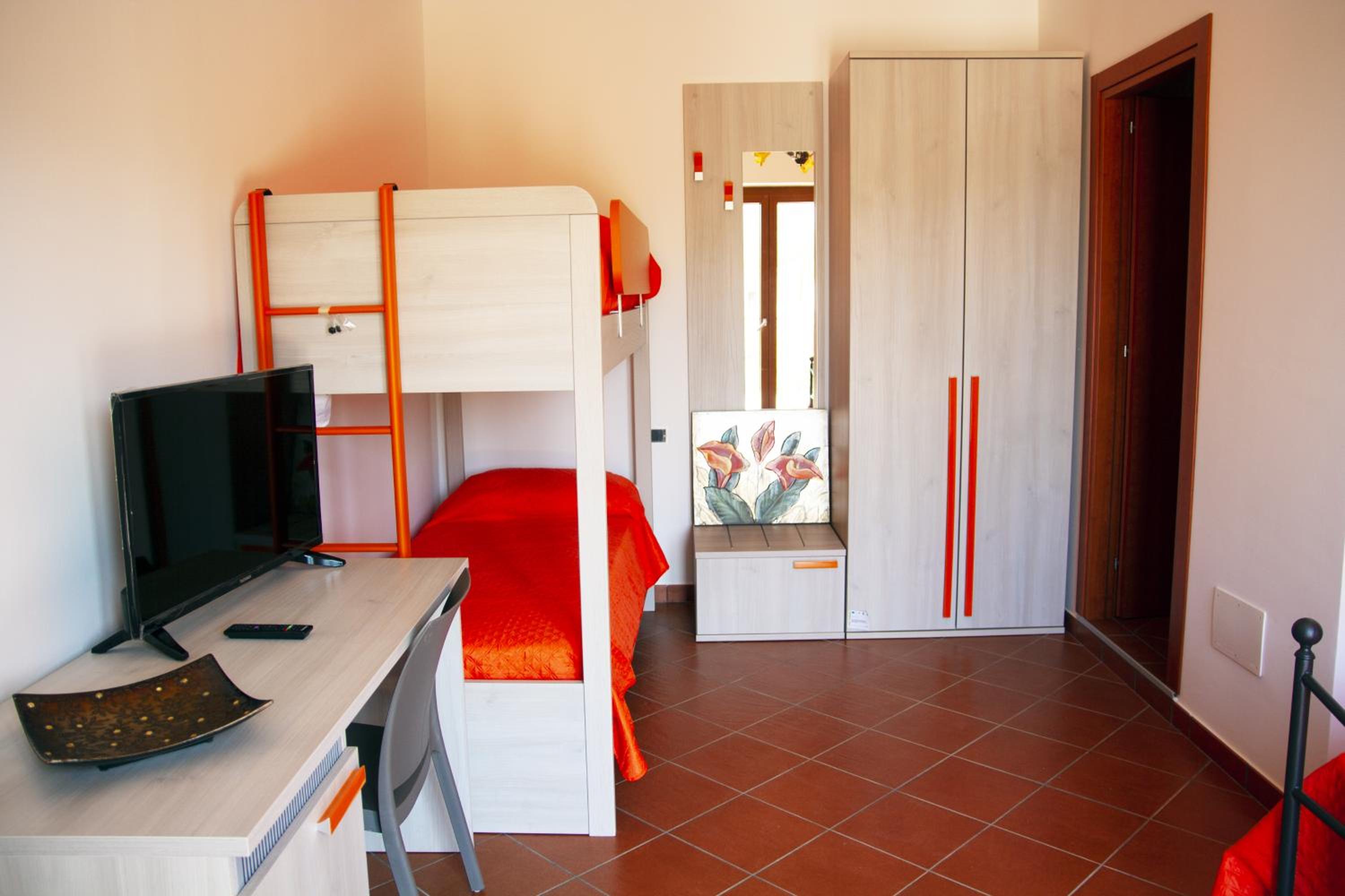 Photo 21
