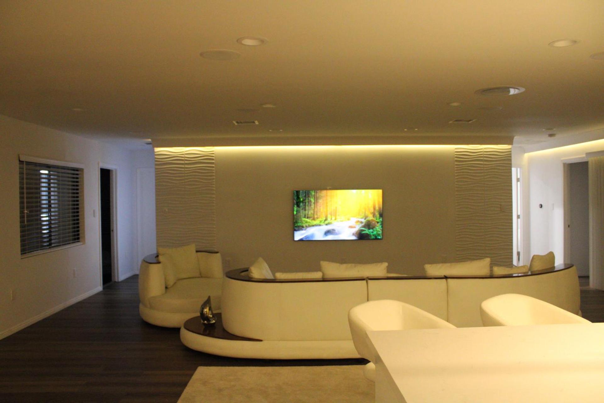 Luxury 4 bedroom villa view 4