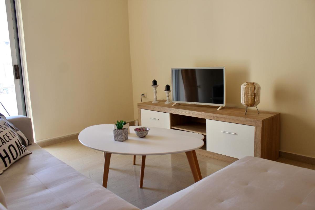 Best Central Apartments Kalamata by the seafront photo 4