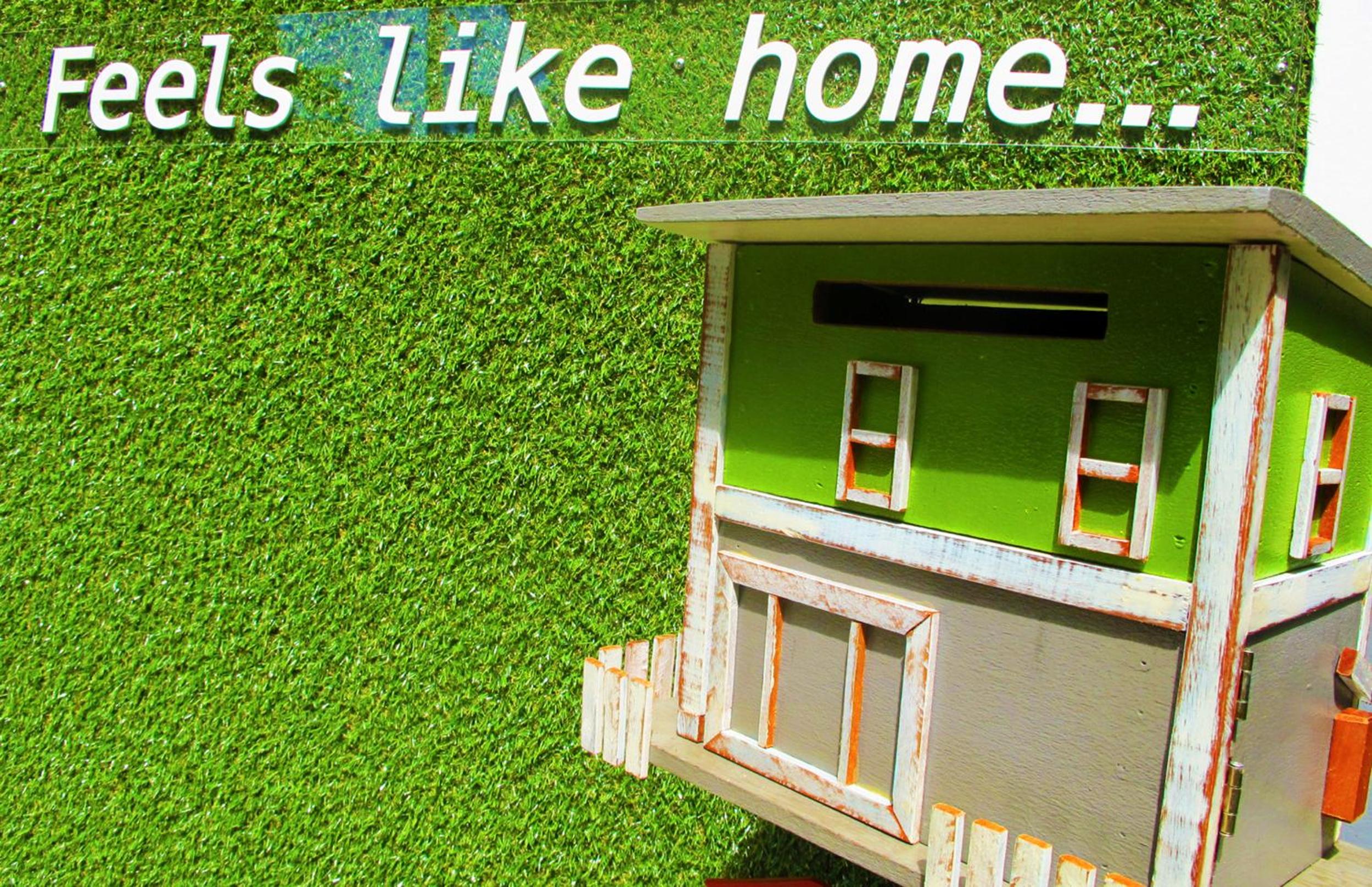 Good 9 at Home