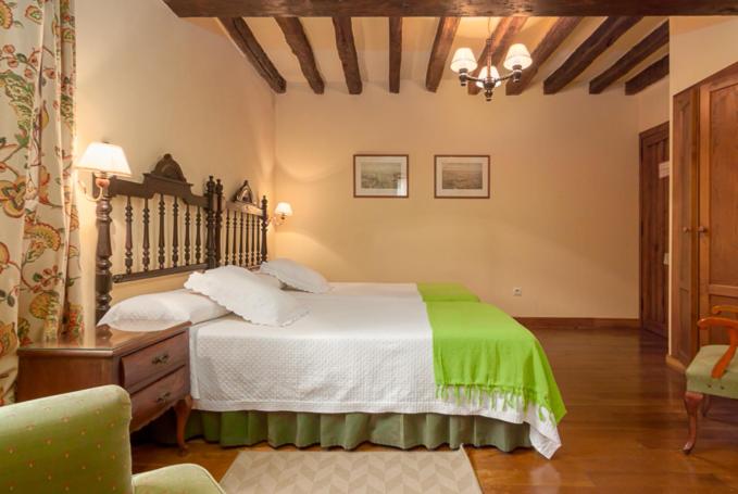 Casona De La Salceda