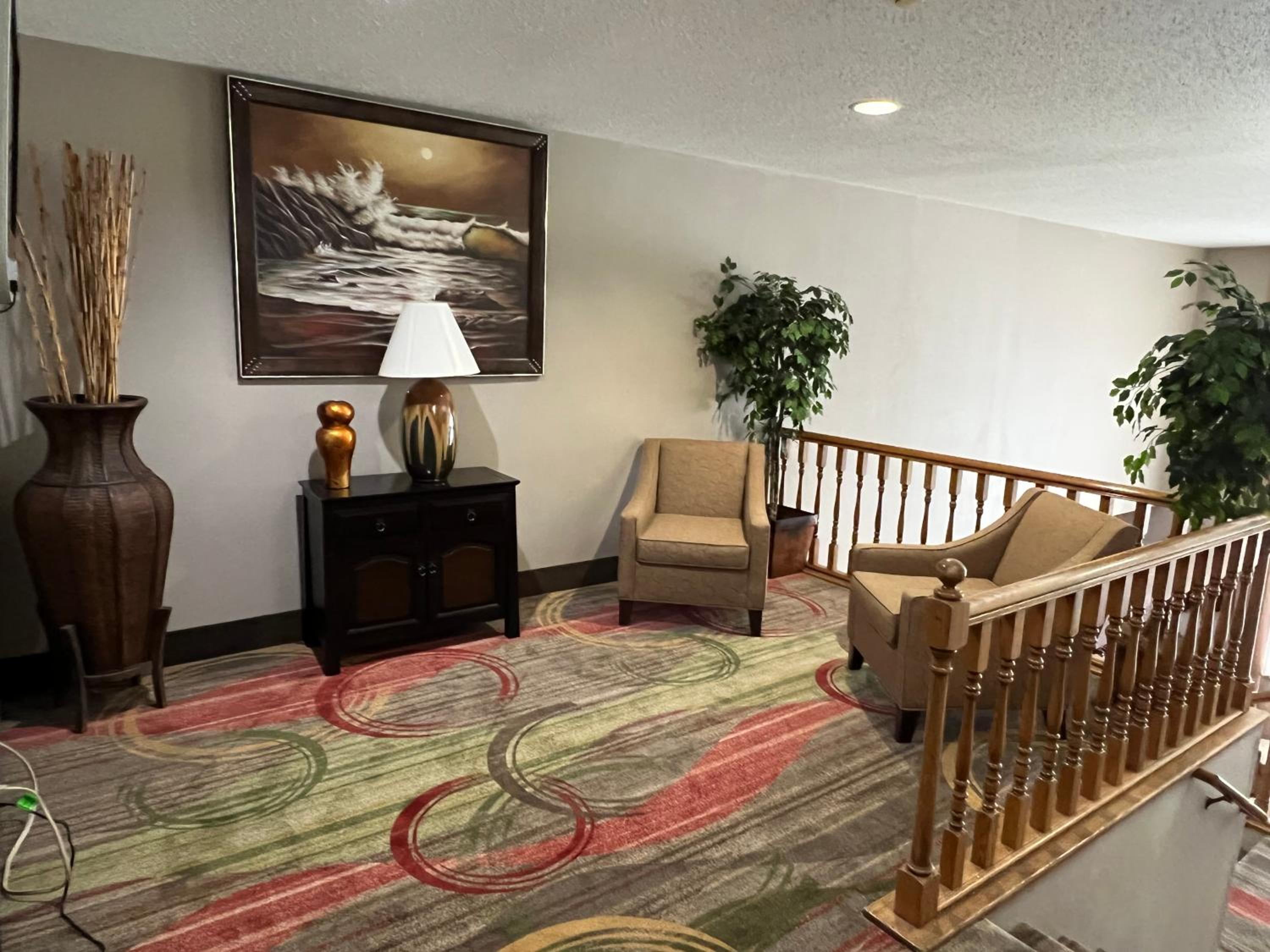 Mitchell Vacations - Quality Inn Mitchell I-90 - Property Image 17