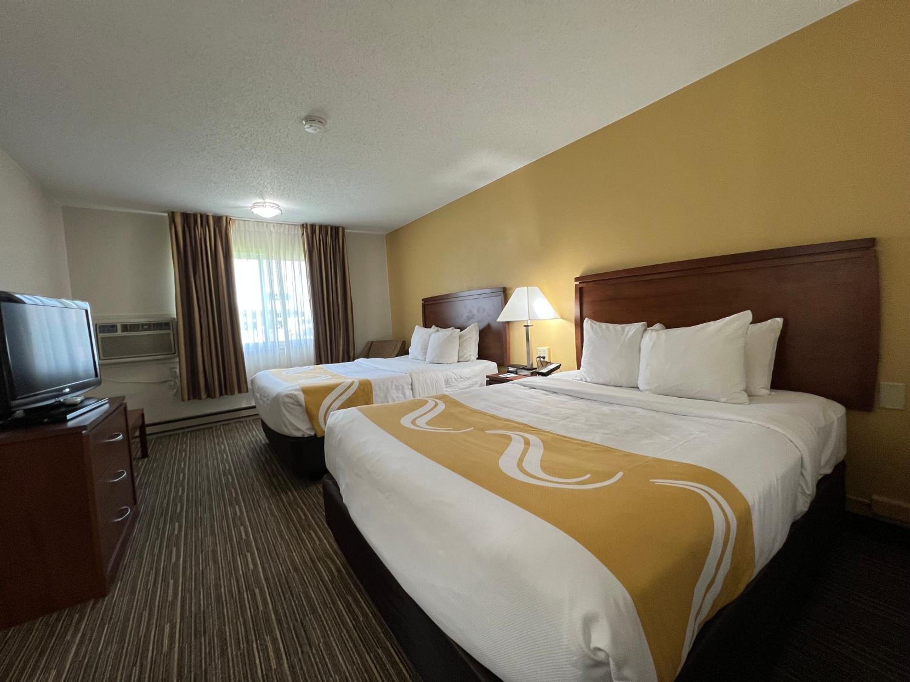 Mitchell Vacations - Quality Inn Mitchell I-90 - Property Image 23
