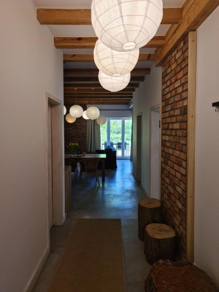 Photo 32