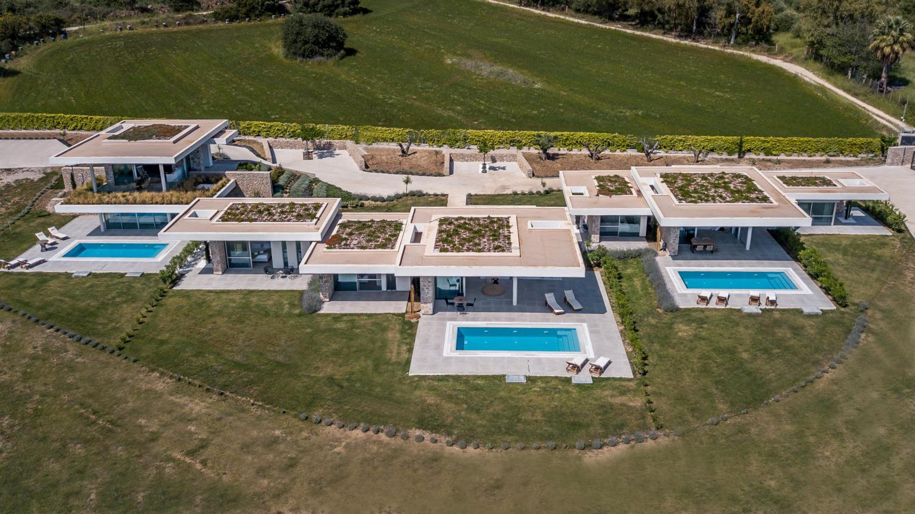 VARKO LUXURY SUITES view 4