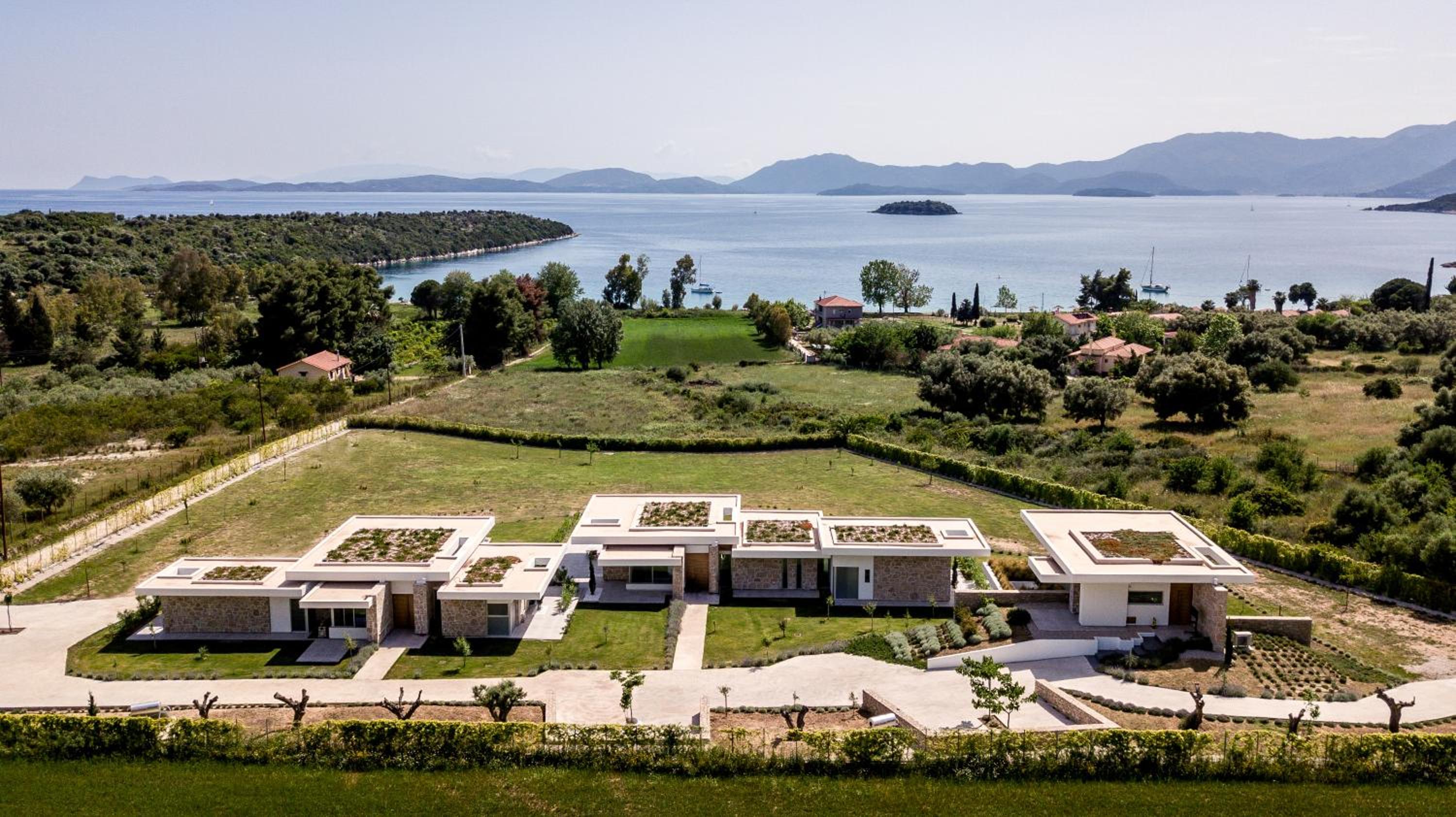 VARKO LUXURY SUITES view 3