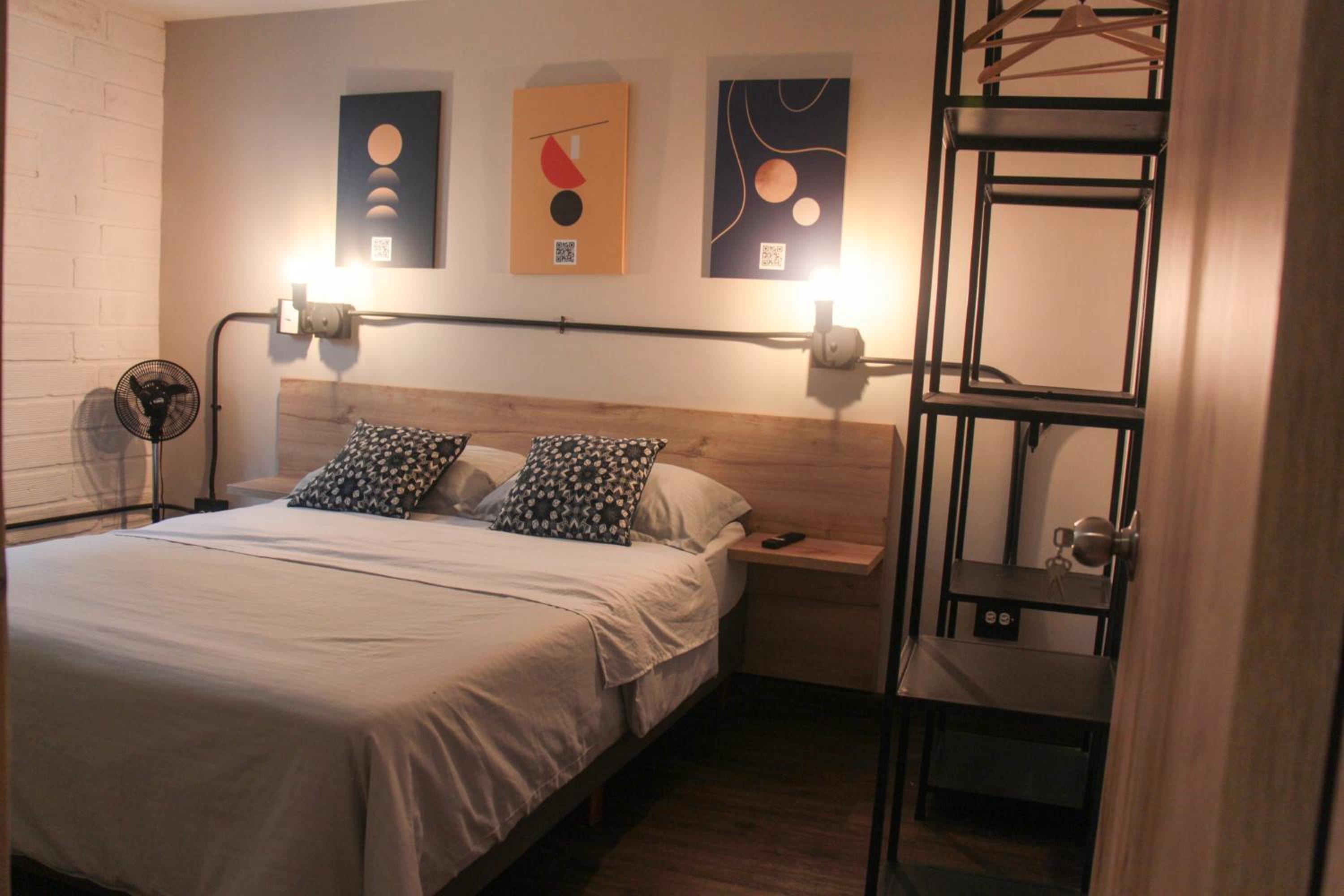 Apartamento en el Poblado, permite mascota FRN102 By Roots Rentals