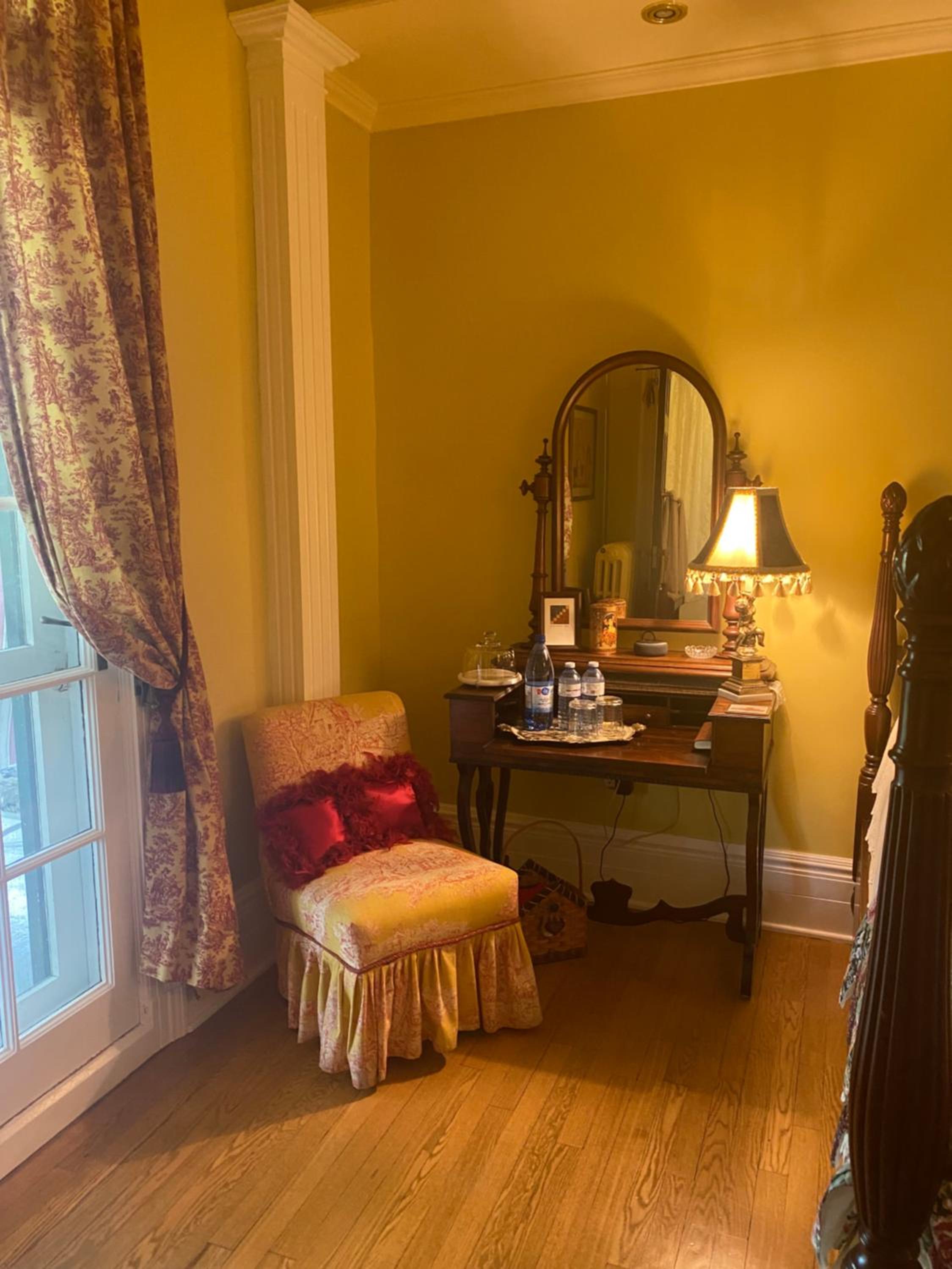 Belleville Vacations - Montrose Inn - Property Image 20