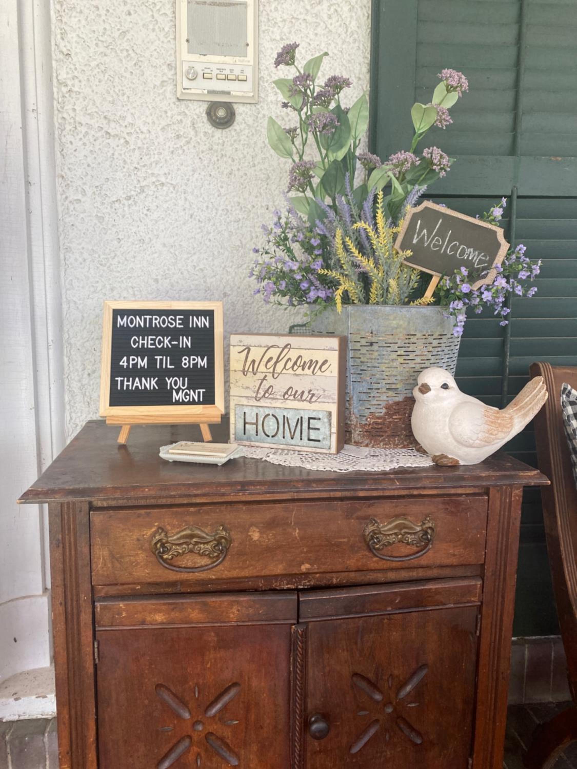 Belleville Vacations - Montrose Inn - Property Image 16