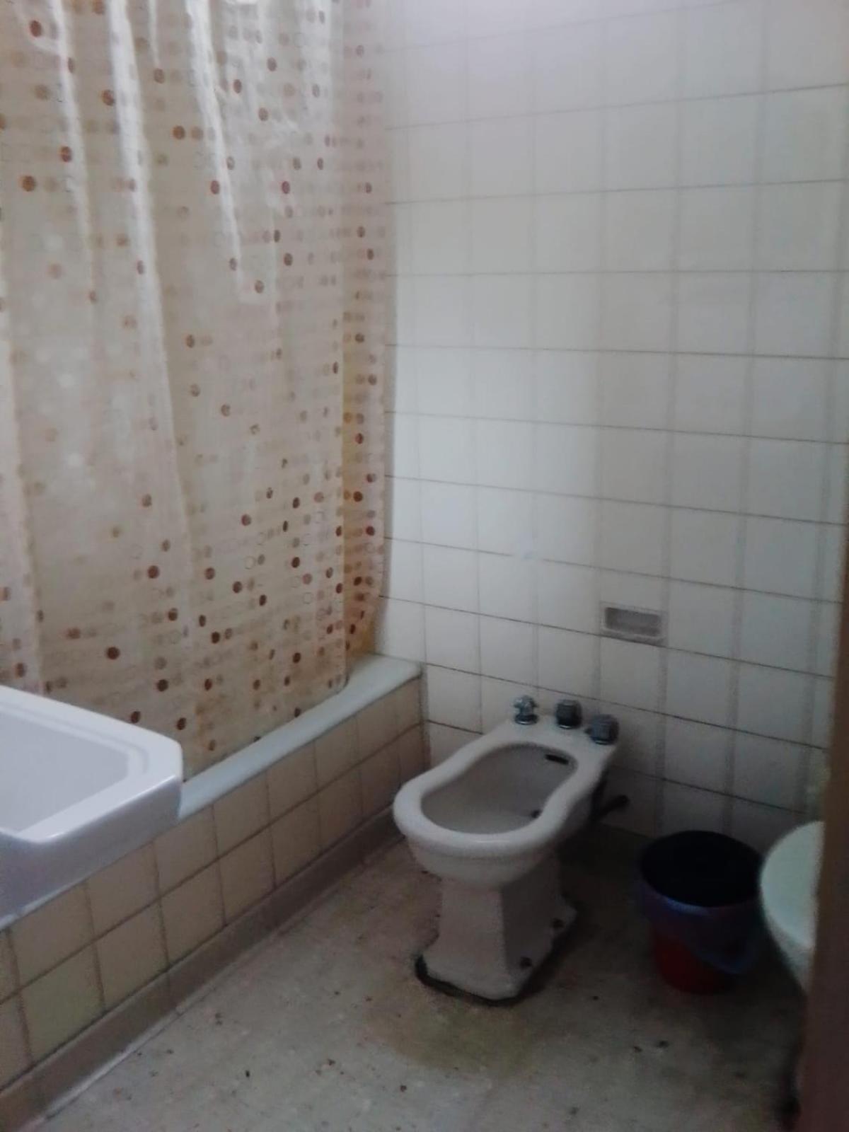 HOSTEL 