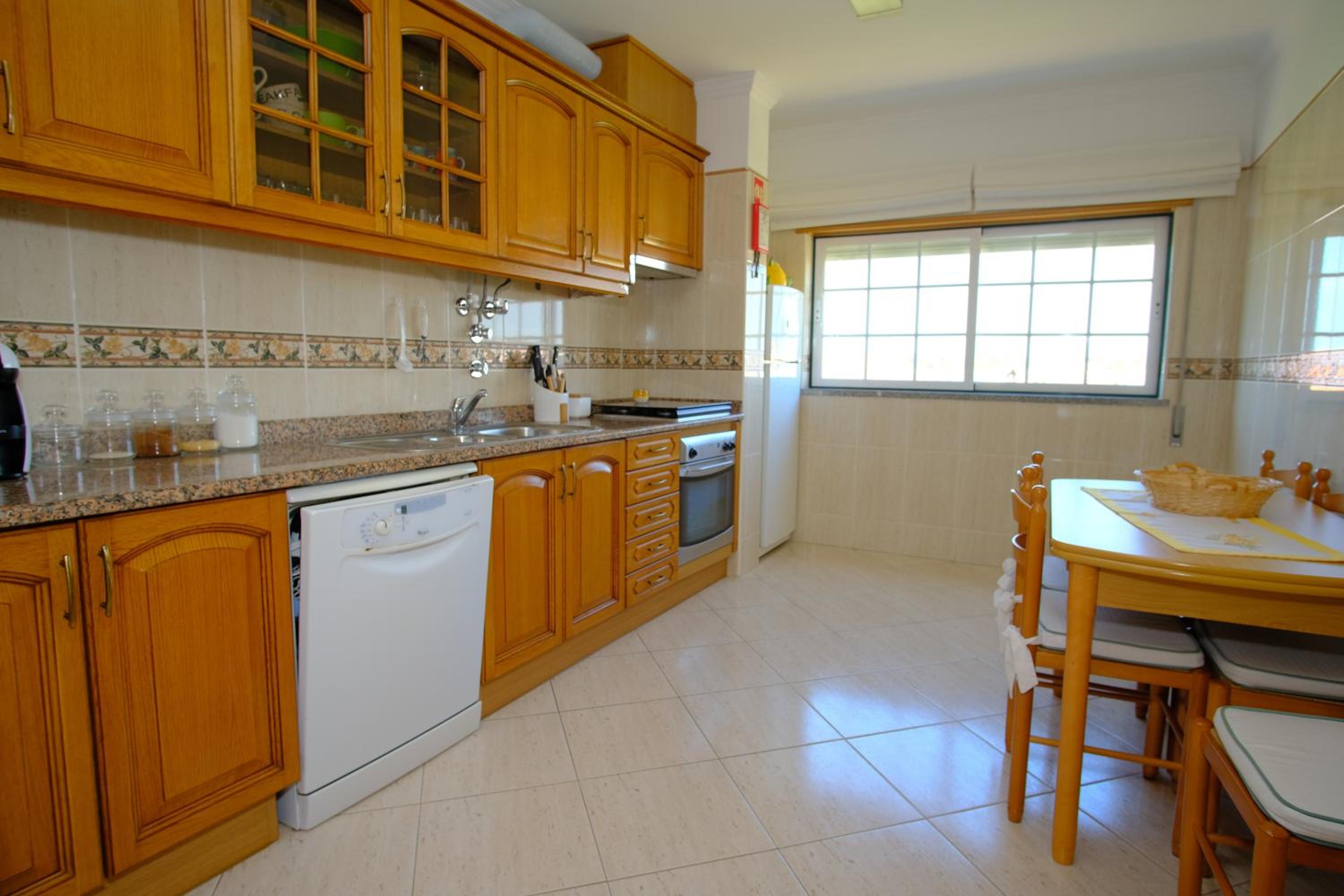 Apartamento T2 em condomínio fechado. view 3