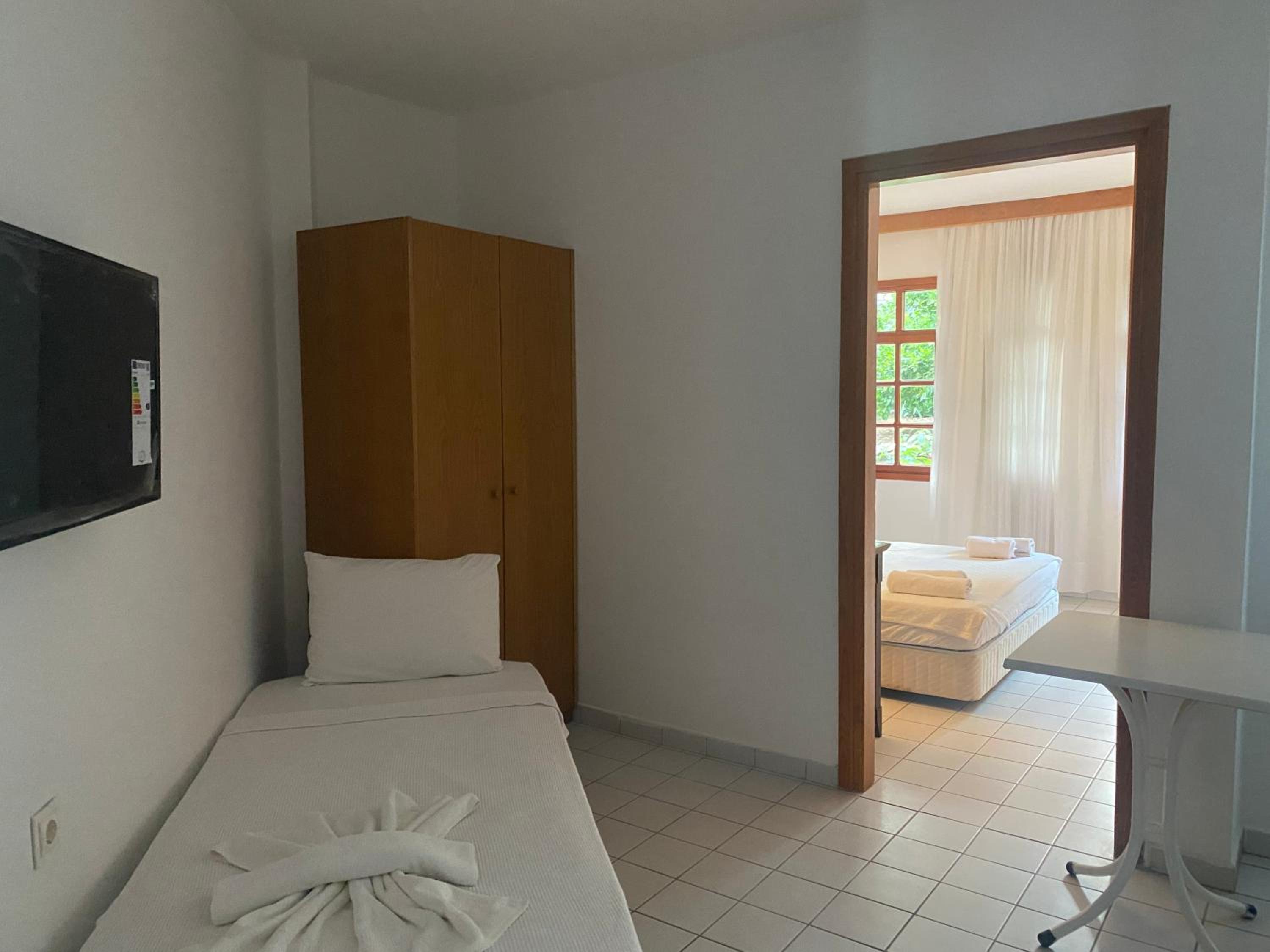 NATURELLA APART HOTEL - Image 172