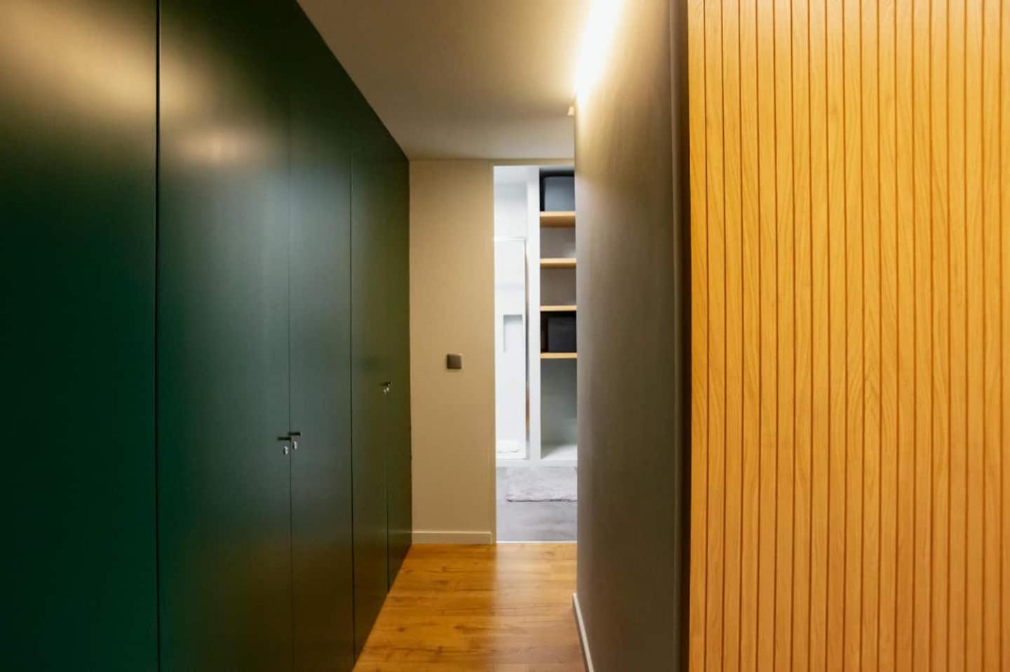 Luxury apartment near Fonte Luminosa view 4