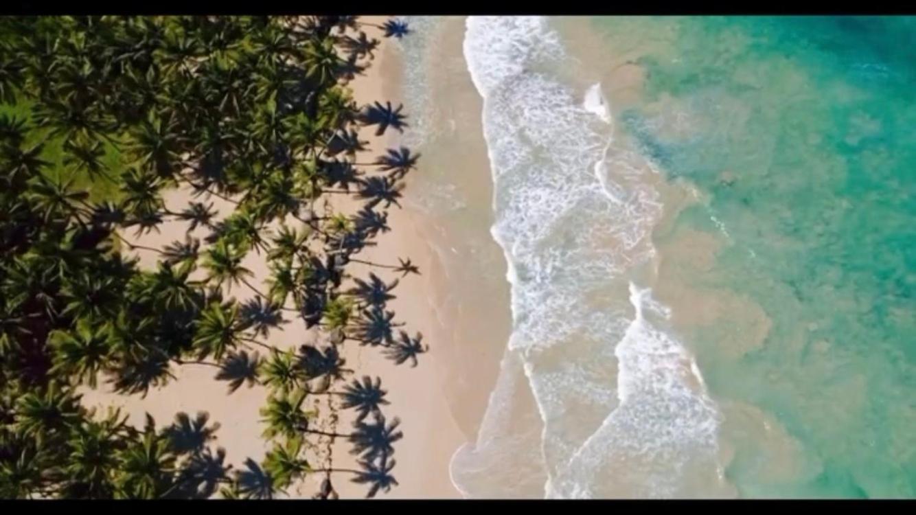 Baoba Breeze Bed & Breakfast- beachfront paradise