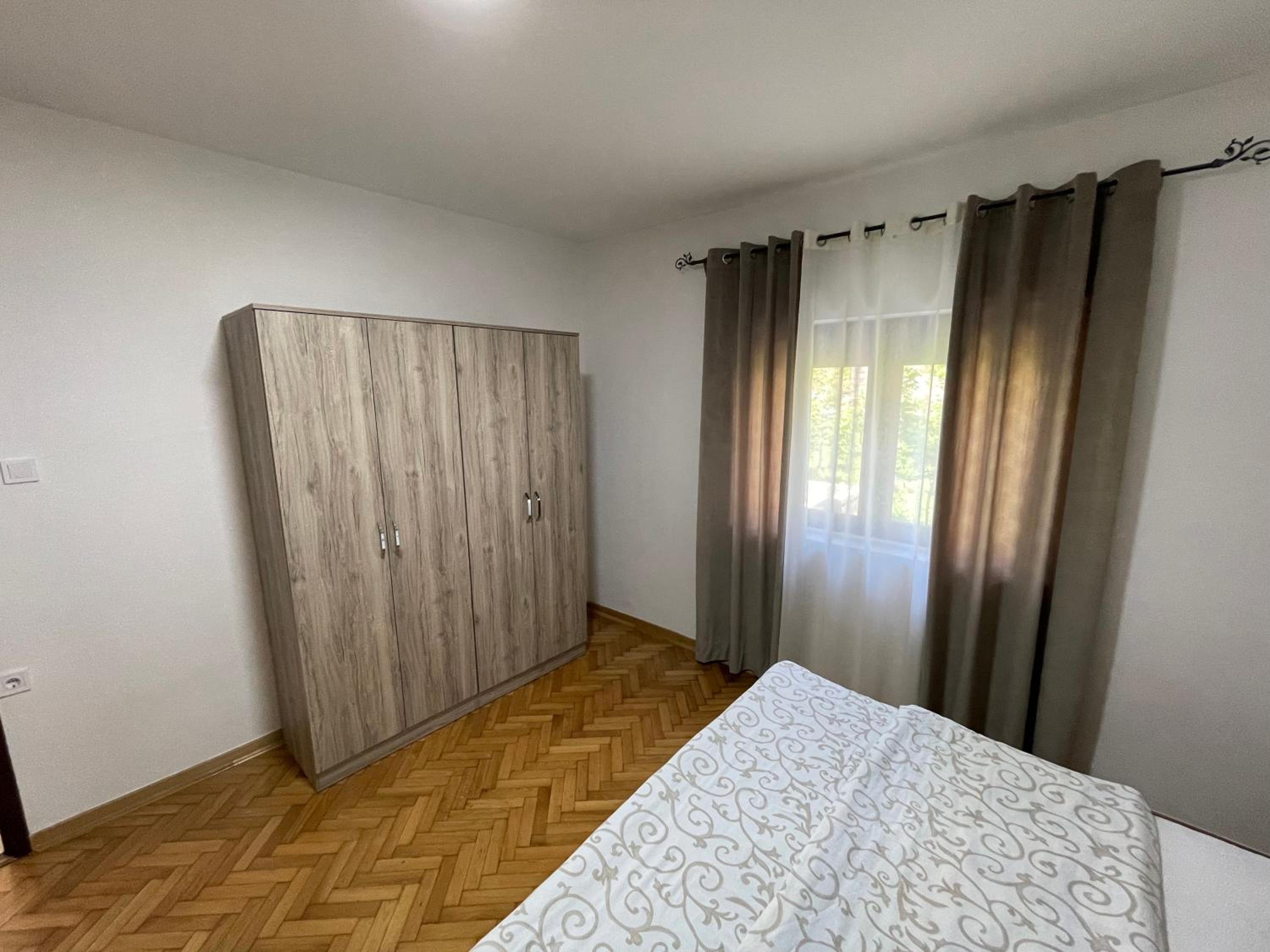 Apartments Dionis