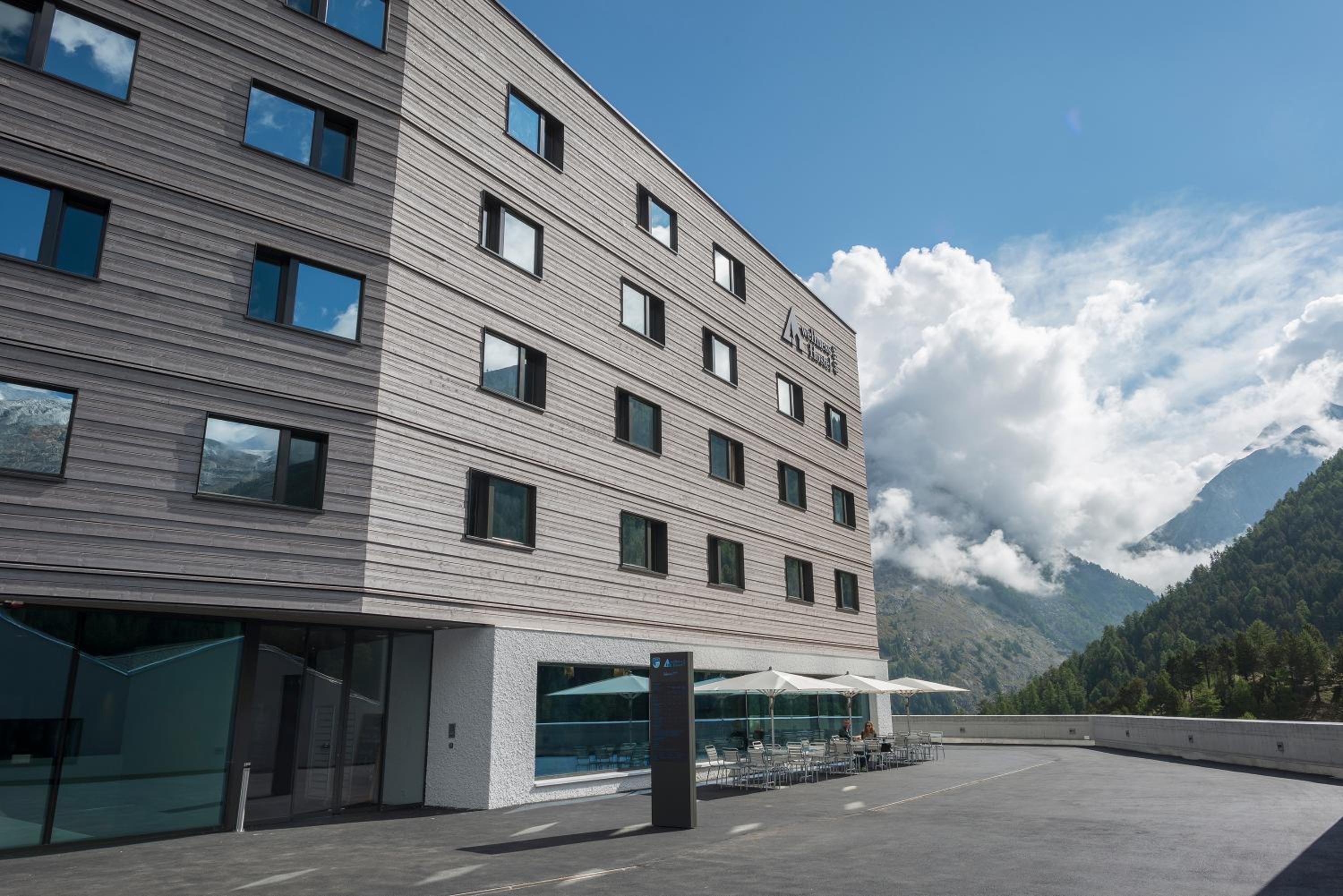 Saas-Fee wellnesshostel4000