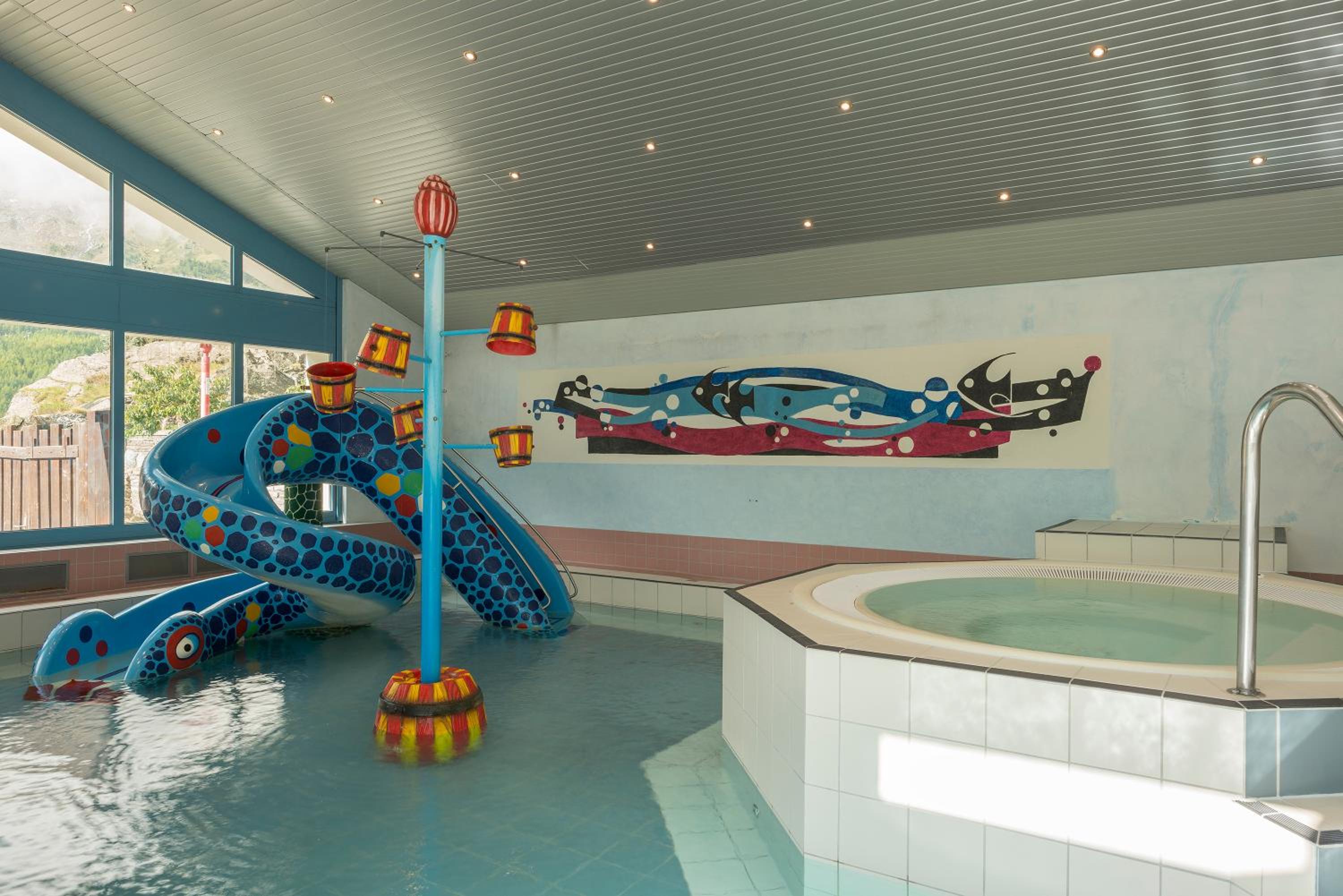 Saas-Fee wellnesshostel4000