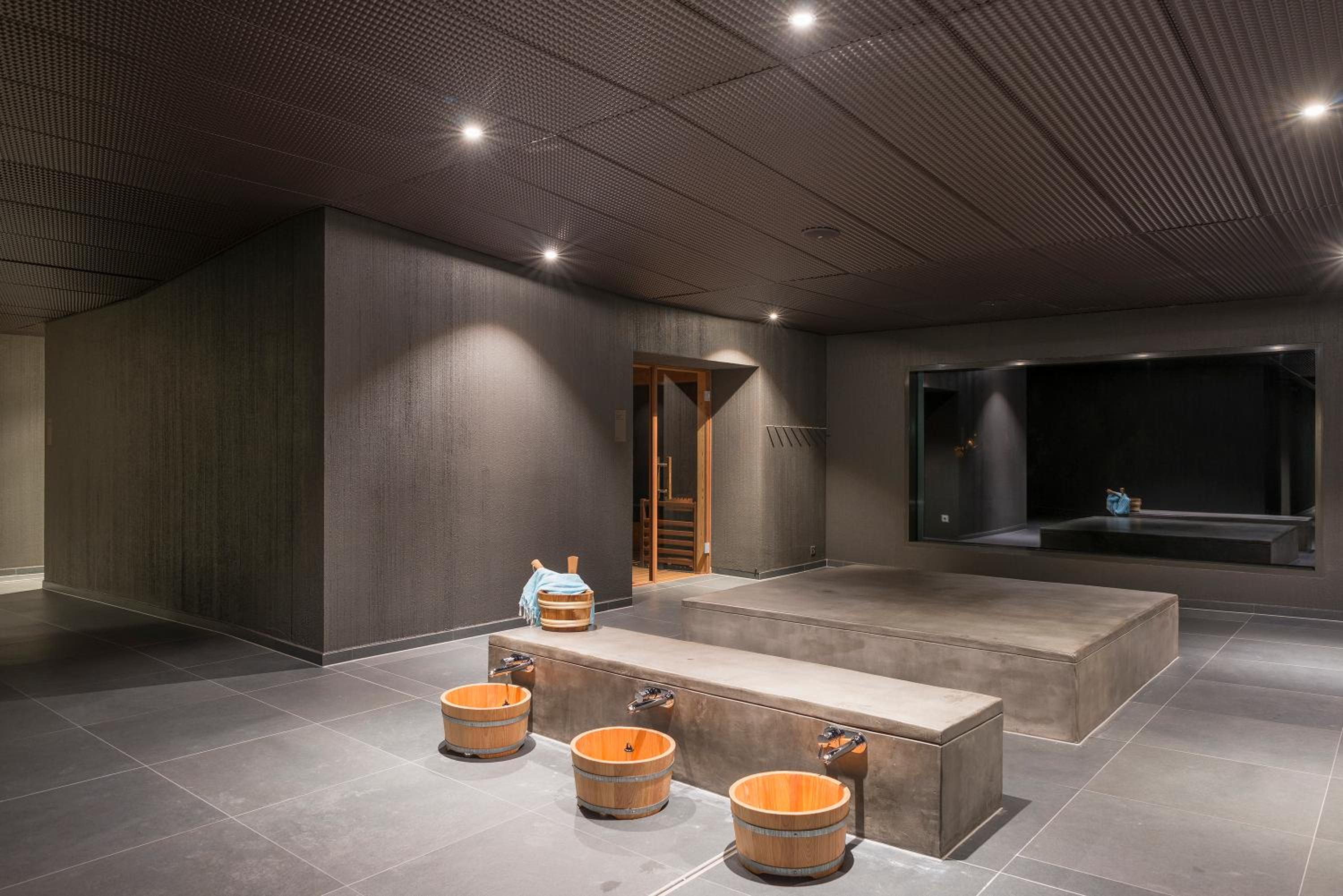 Saas-Fee wellnesshostel4000