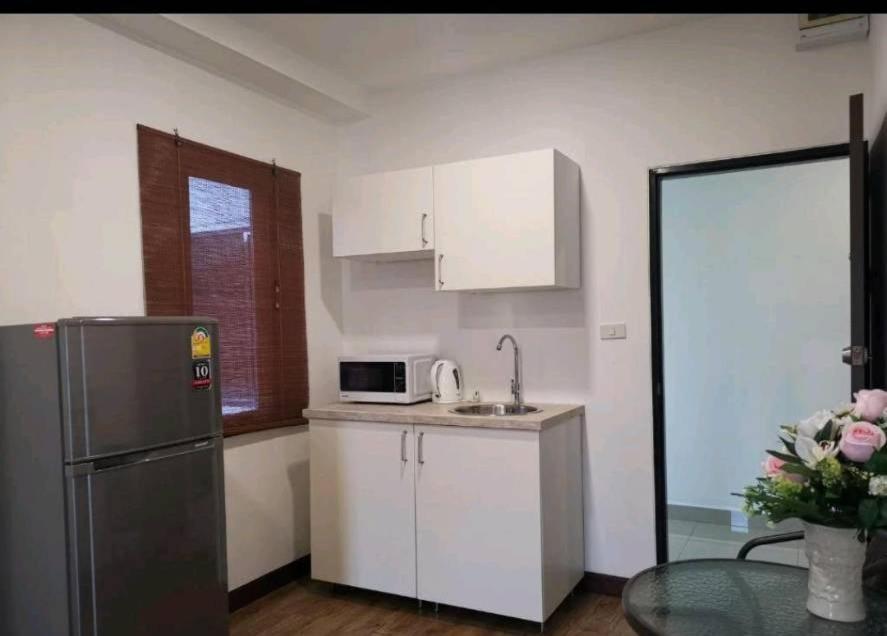 Room 36 service apartment