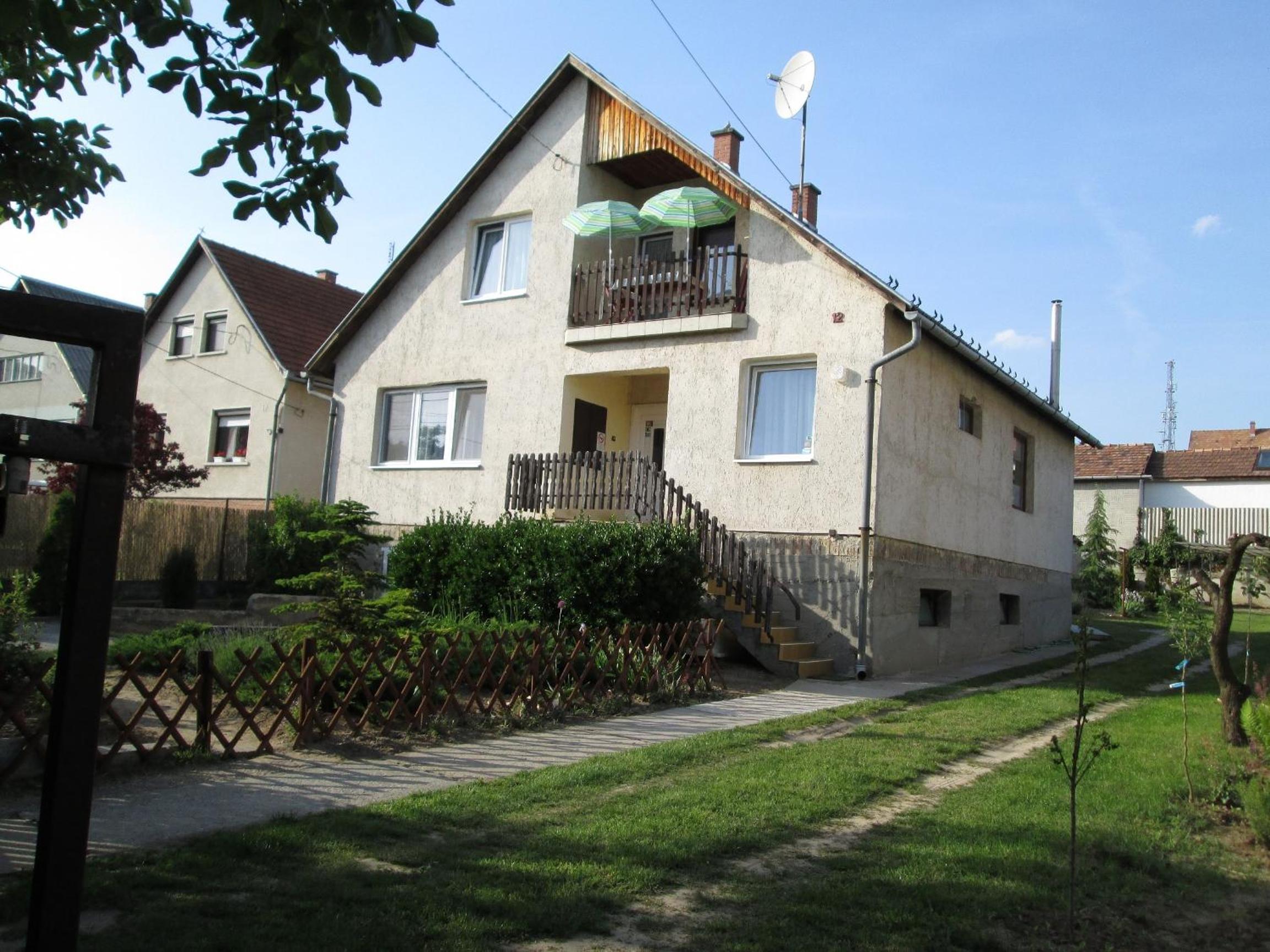 Photo 53
