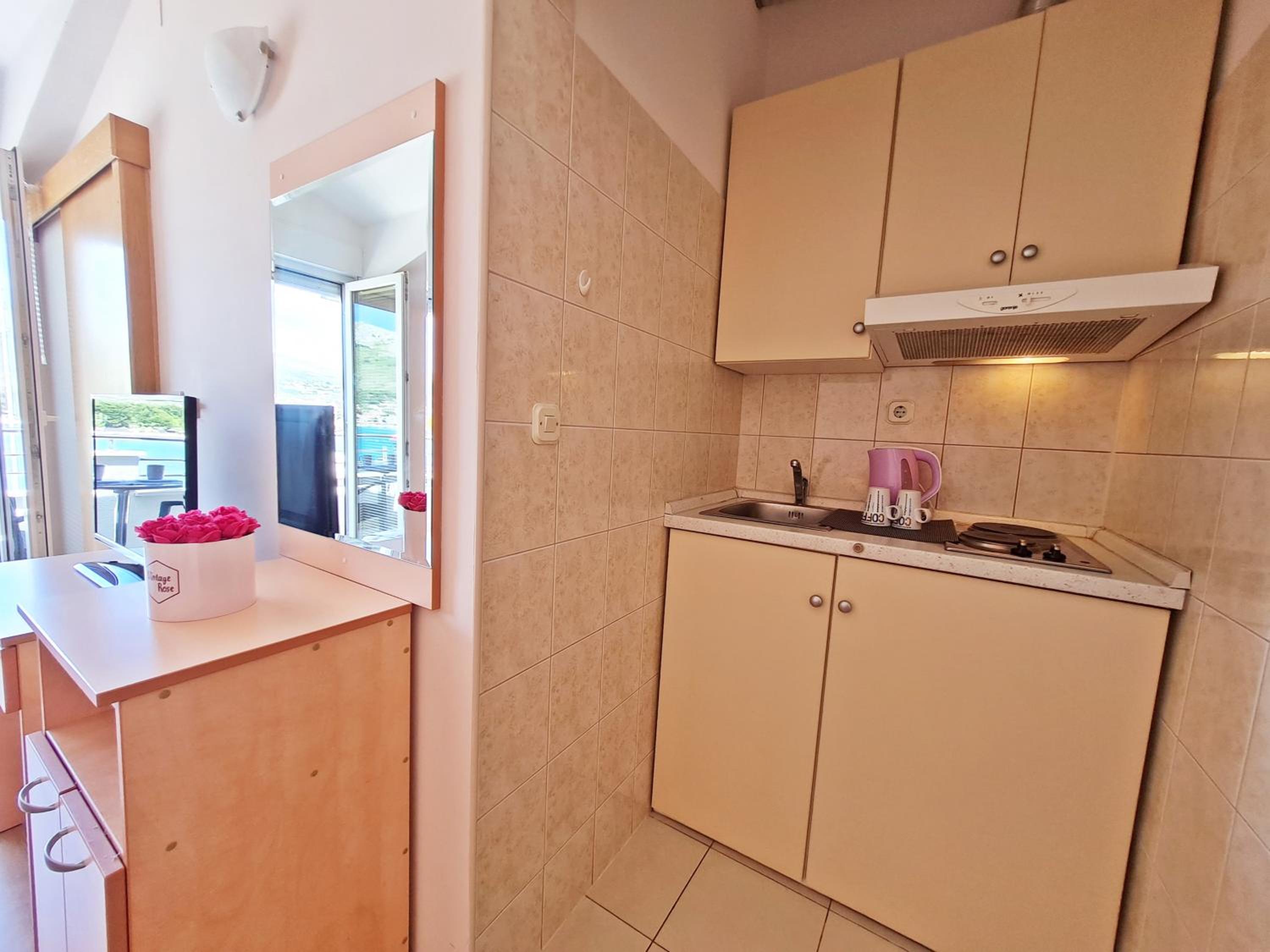 Rooms and Apartments Porat