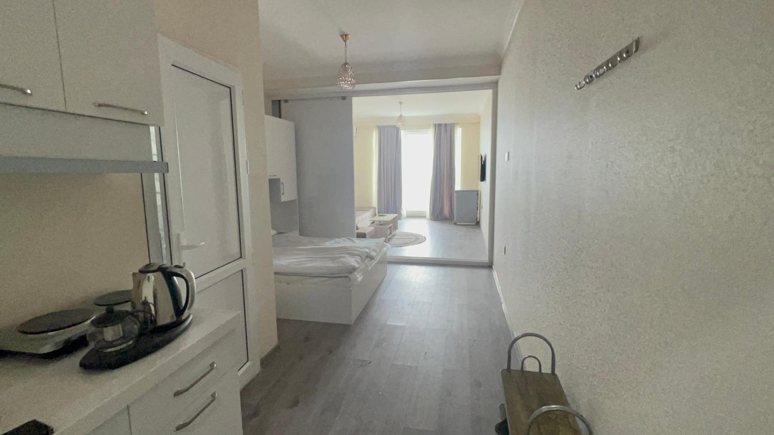 Astara Room
