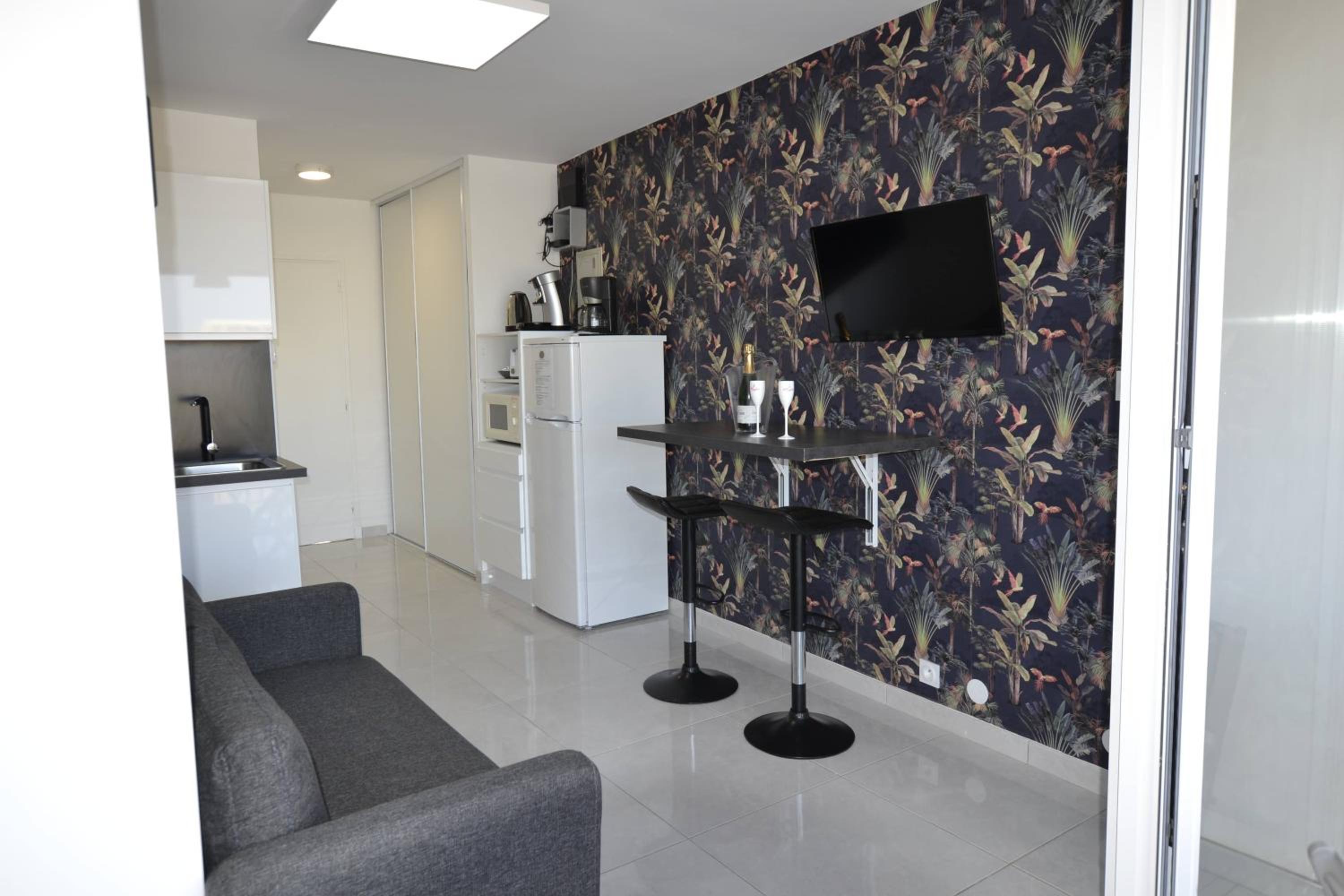 Studio Naturiste "TROPIQUES" Héliopolis FG photo 2