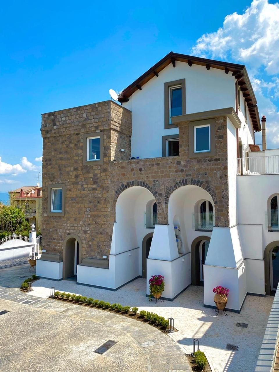 Villa Pia Suites view 2
