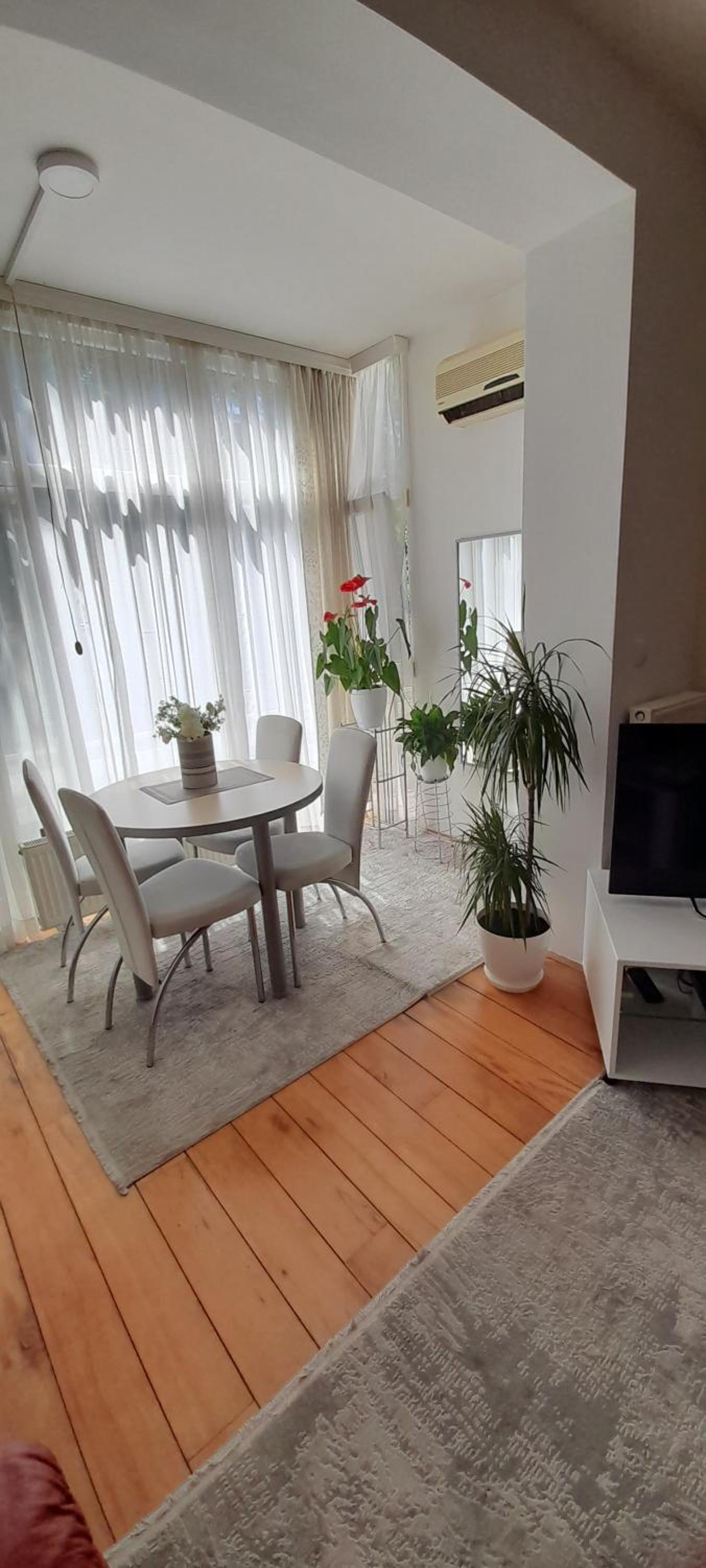 Apartman Djoana - dvosoban apartman u blizini Akva Parka Vrnjačke Terme