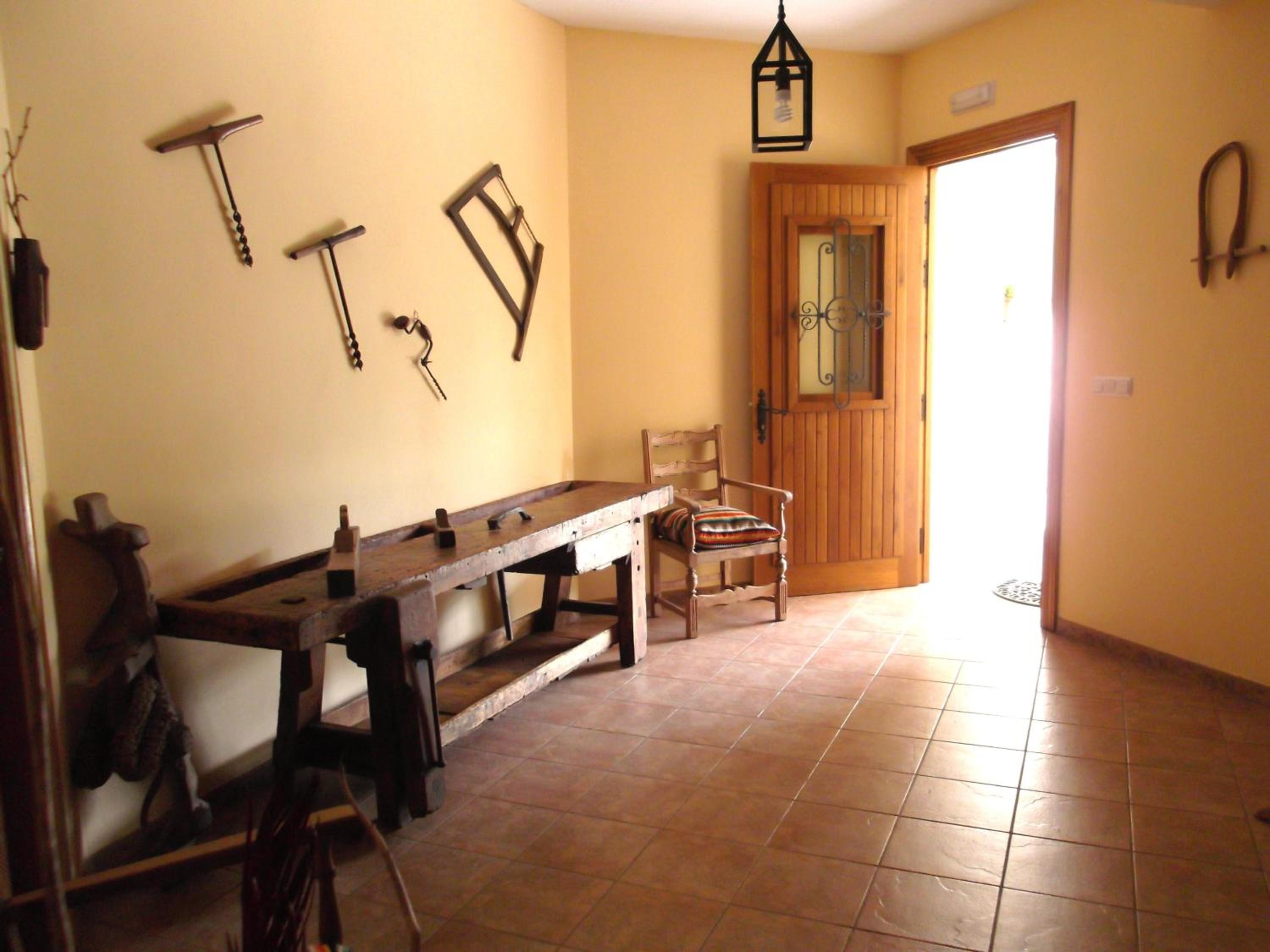Photo 43