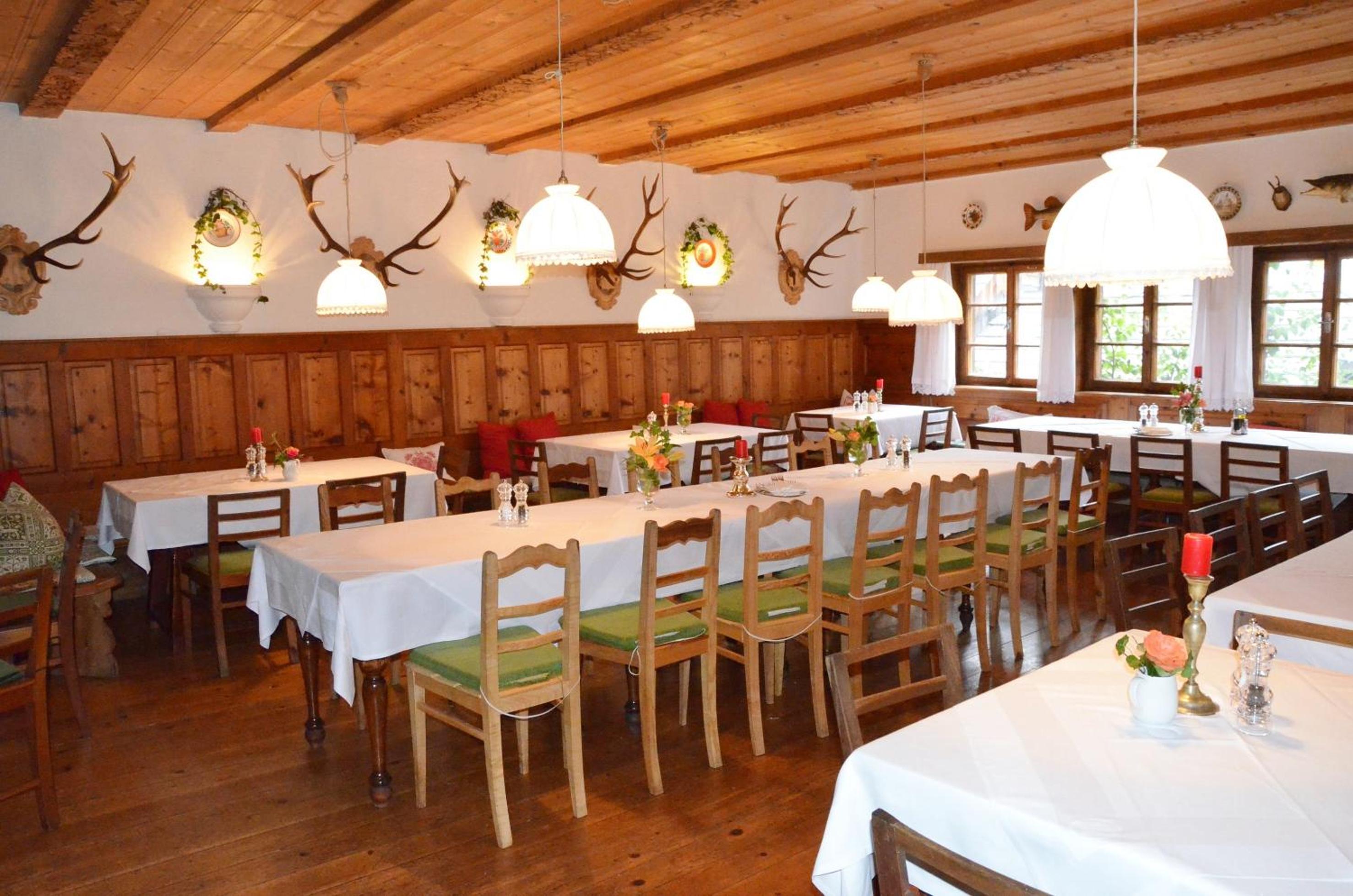 restaurant