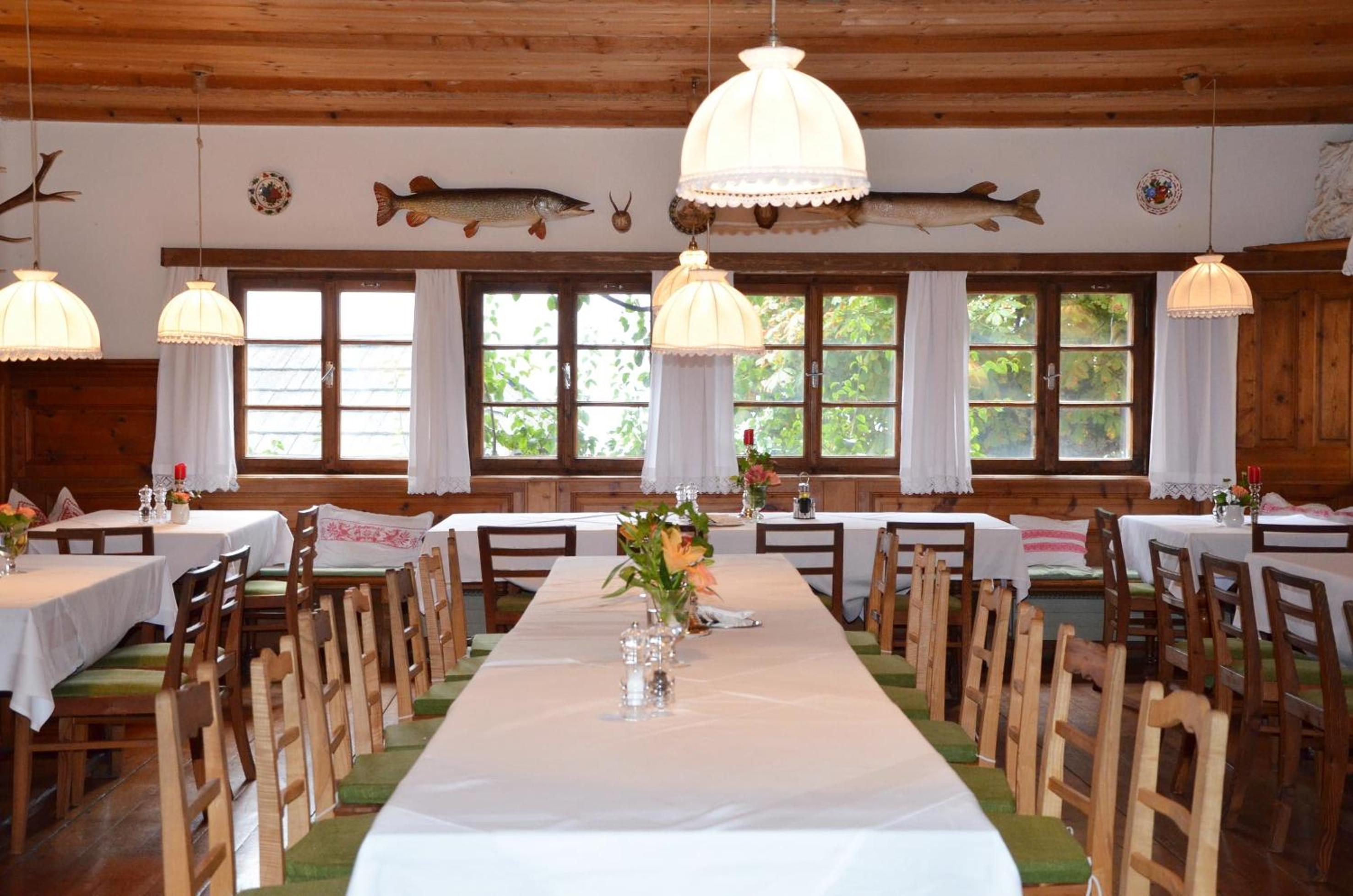 restaurant