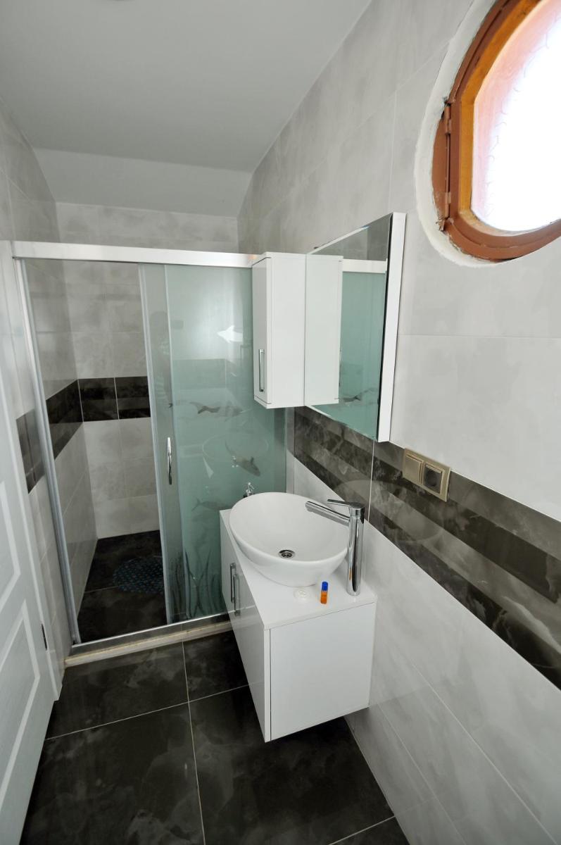 Photo 24