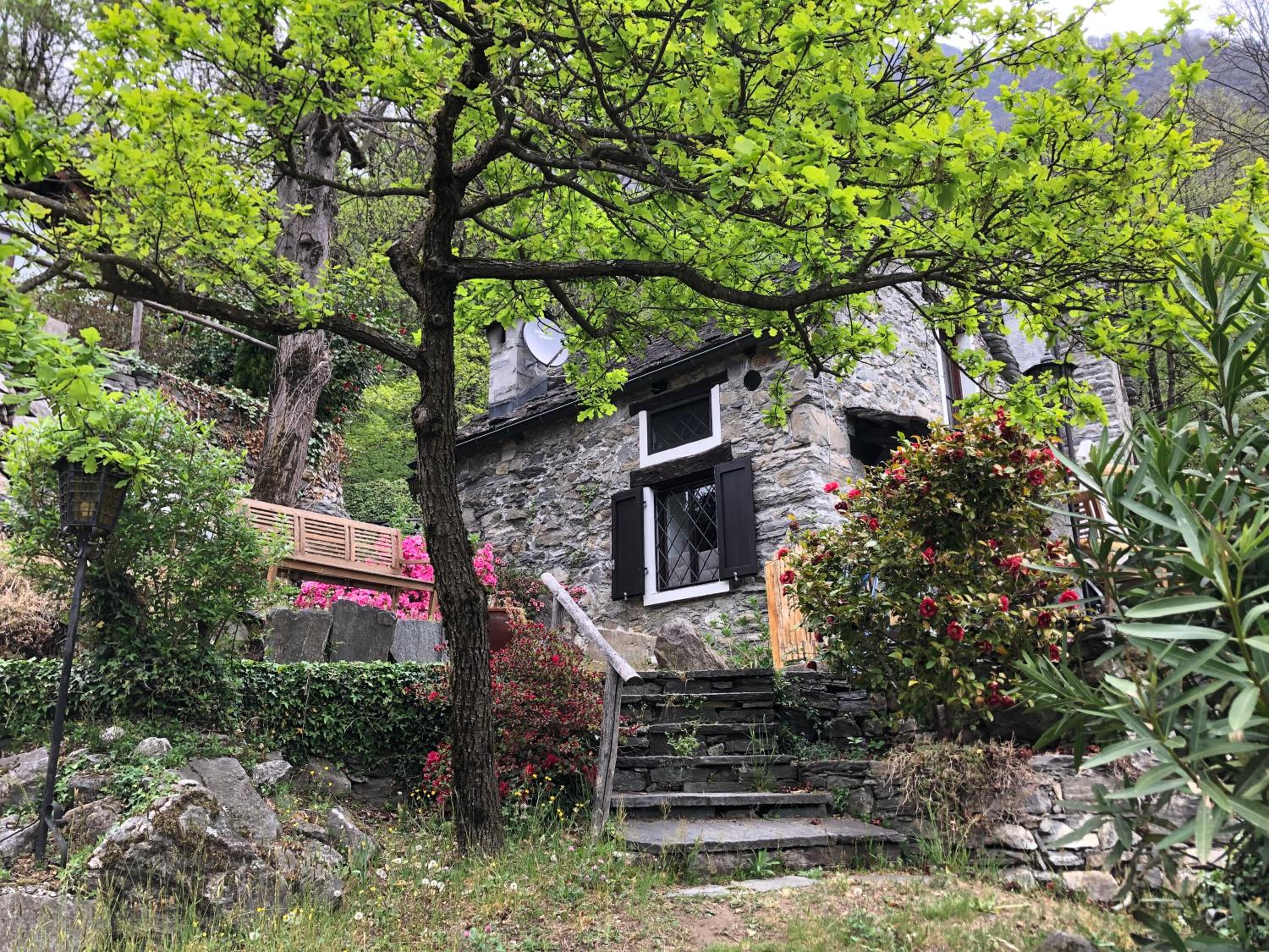 Cà dal Bosc e Cà sgrüscia