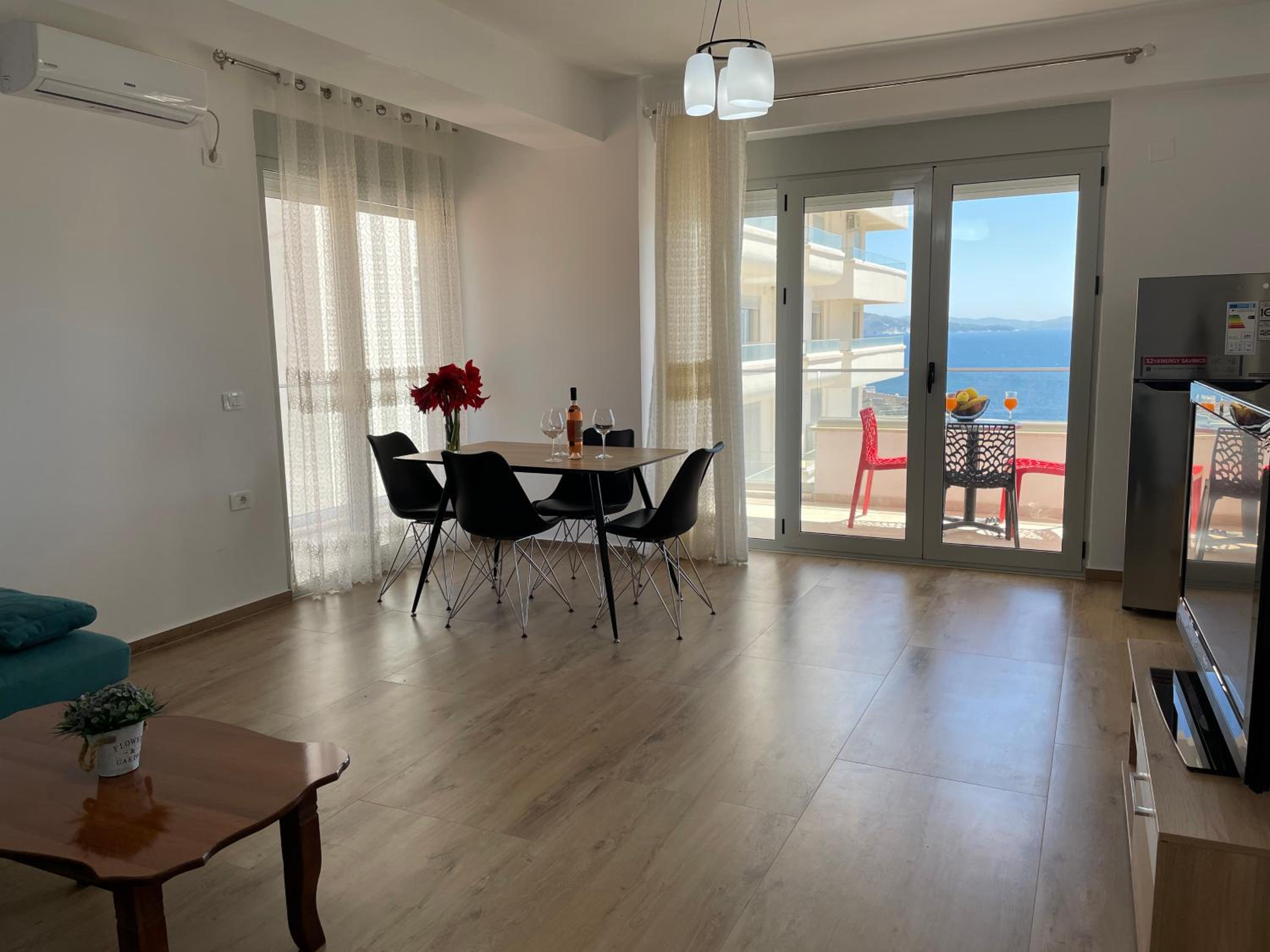 Luxury Sea View Apartaments
