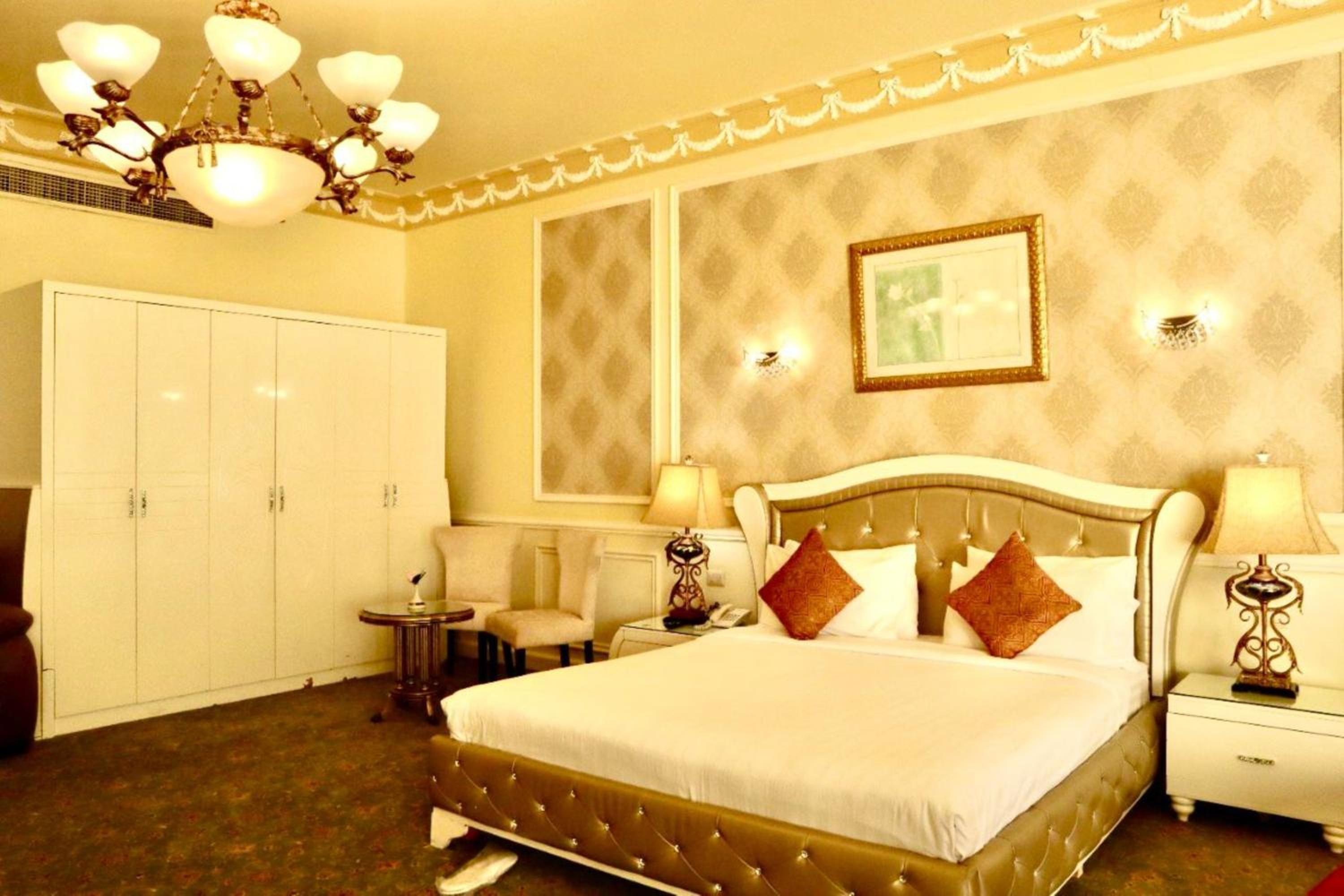 Paradise Inn Beach Resort — photo 86