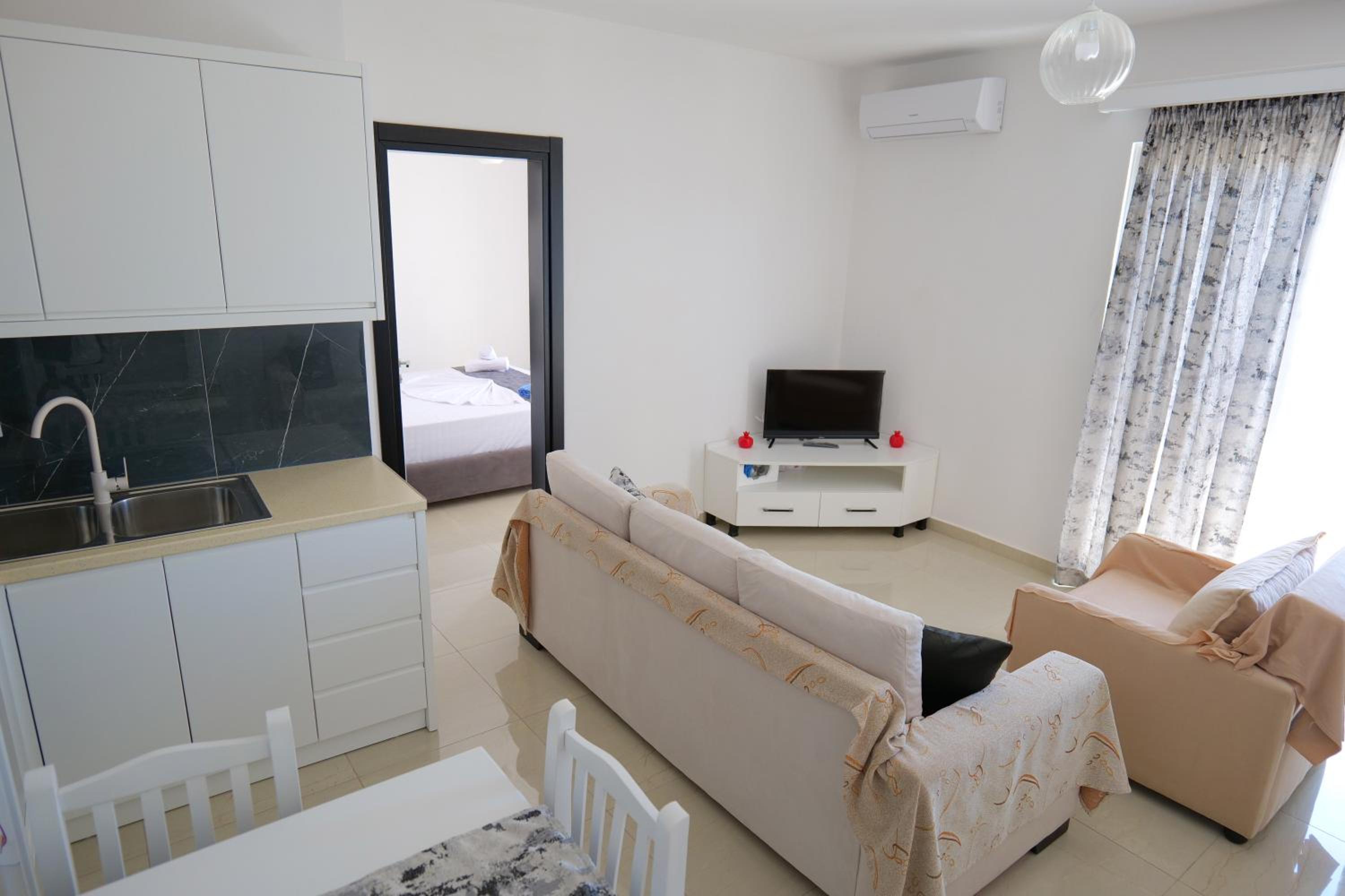 Vila Xhafa